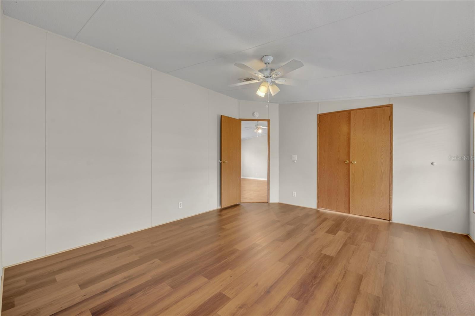 Image 22 of 36 For 11412 Pheasant Trail