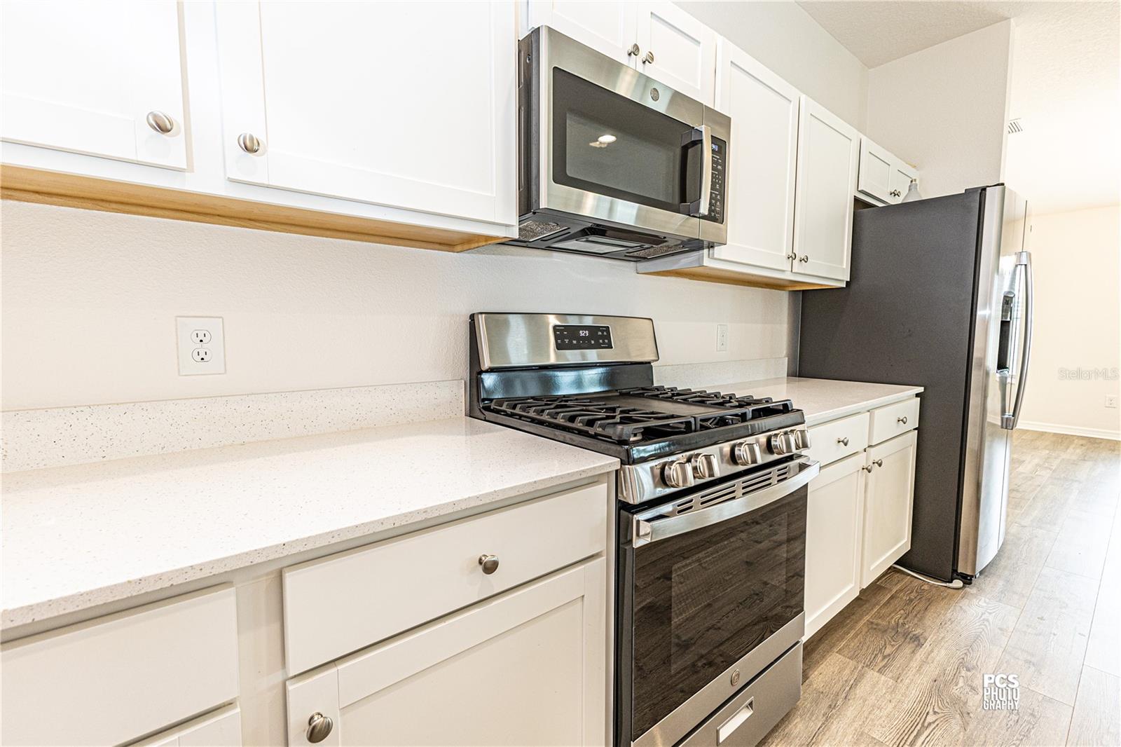 Image 12 of 36 For 2498 Alder Avenue