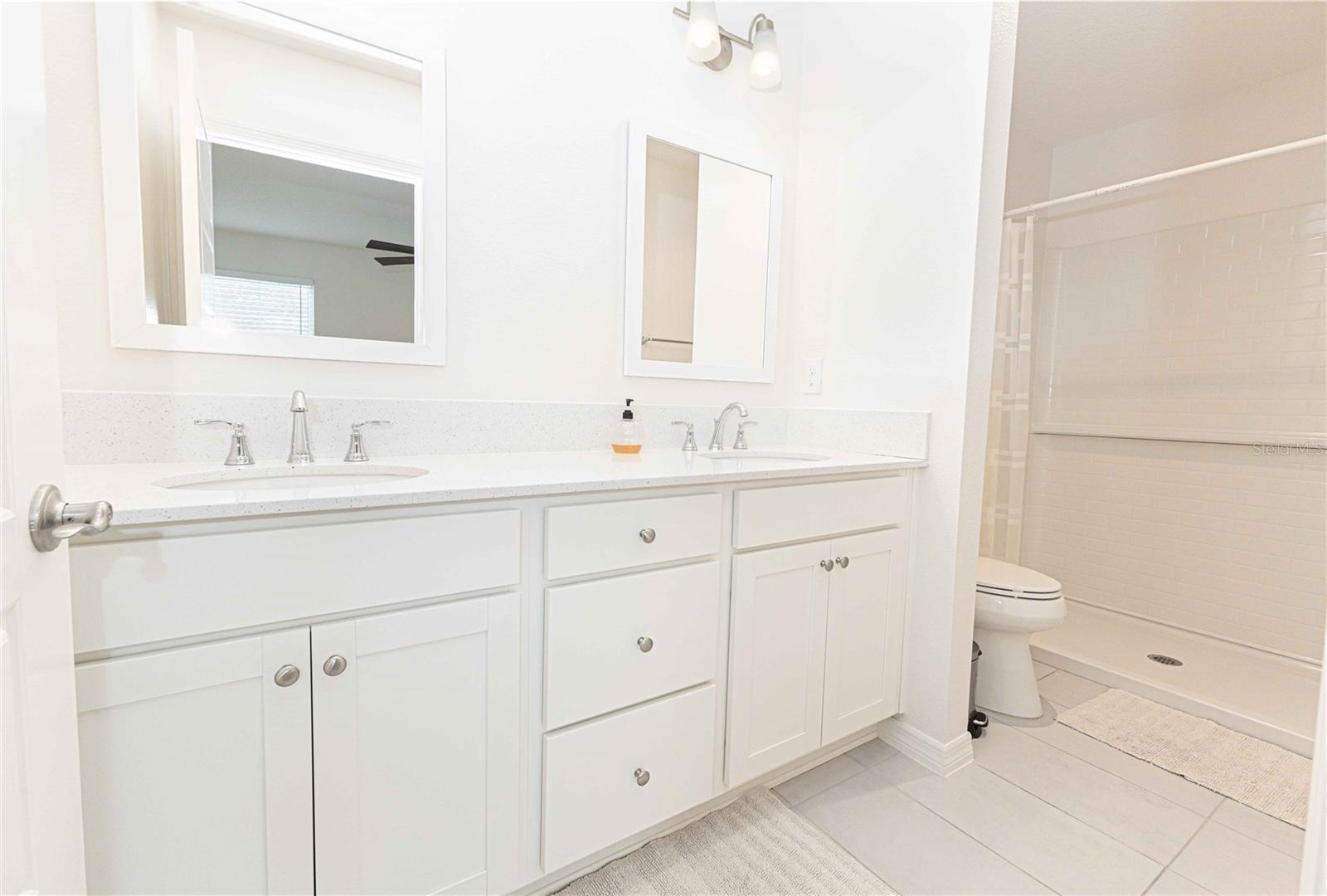 Image 19 of 36 For 2498 Alder Avenue