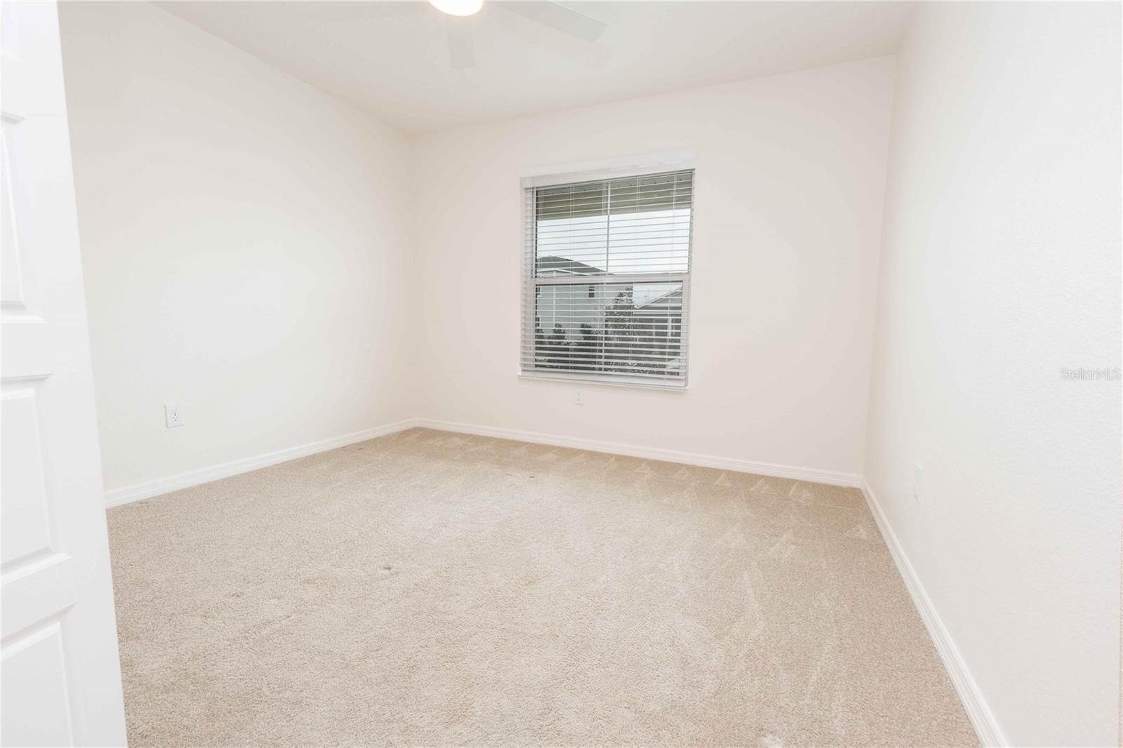 Image 26 of 36 For 2498 Alder Avenue