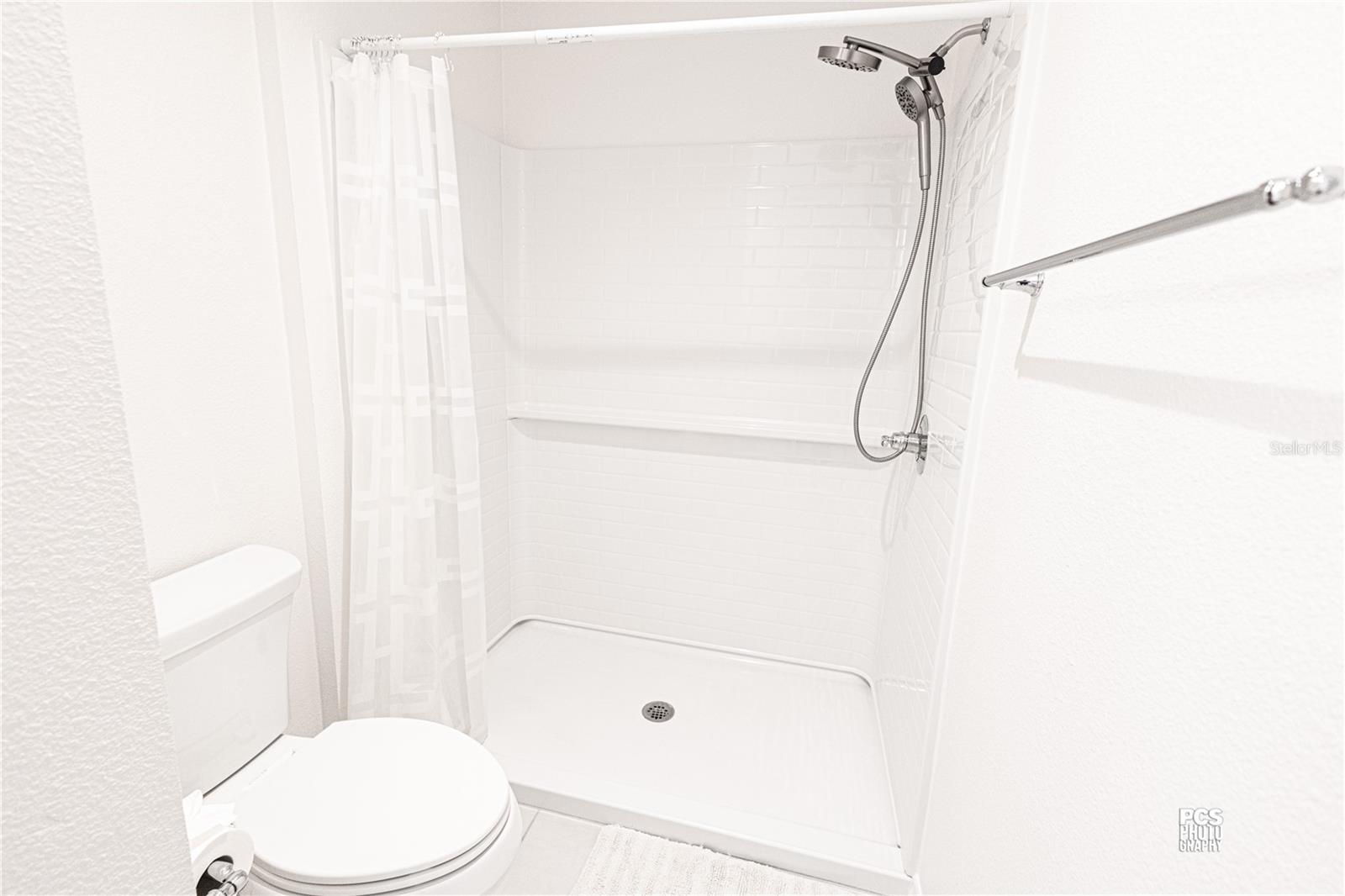 Image 27 of 36 For 2498 Alder Avenue