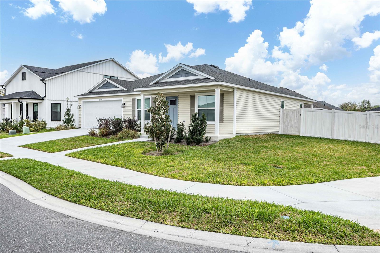 Image 3 of 36 For 2498 Alder Avenue