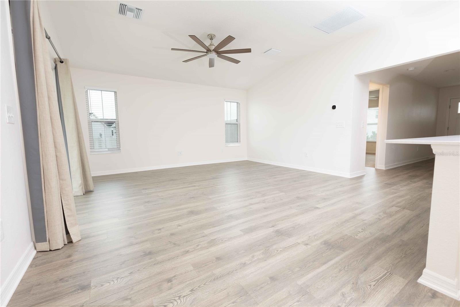 Image 6 of 36 For 2498 Alder Avenue