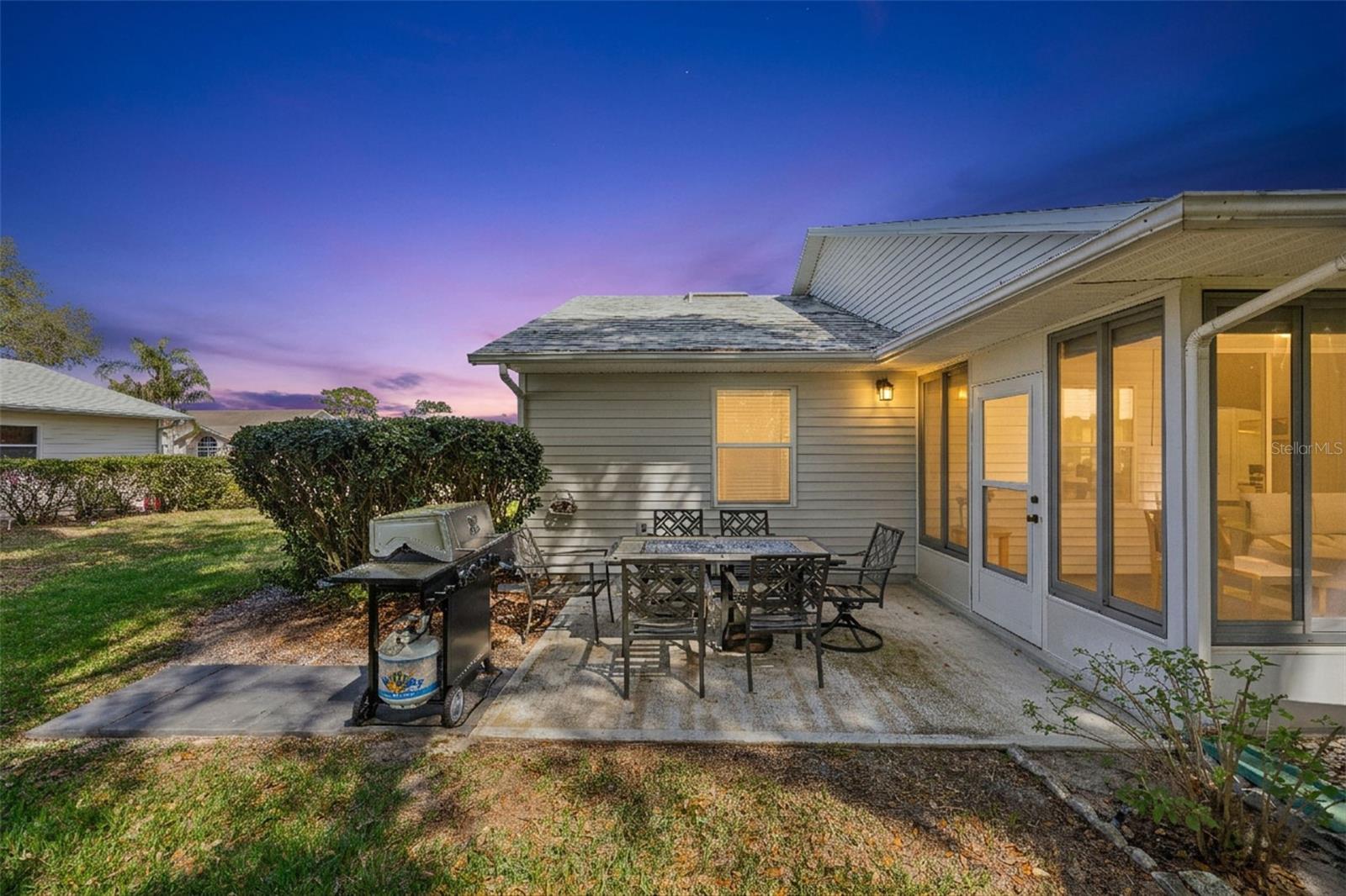 Image 3 of 74 For 27308 Racquet Circle