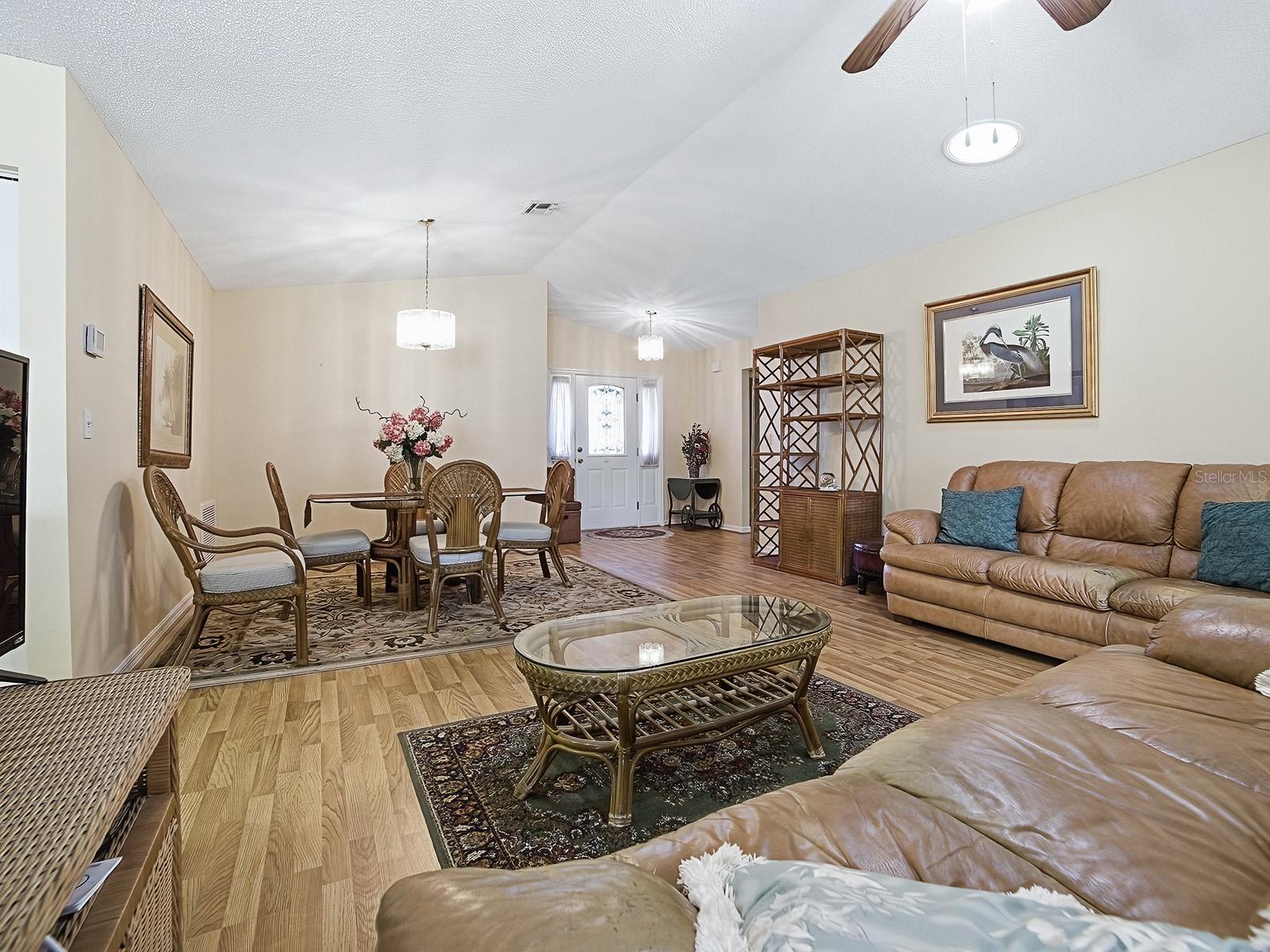 Image 11 of 48 For 32914 Crooked Oaks Lane