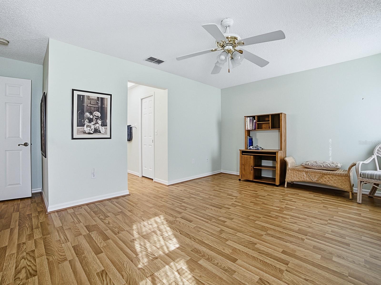 Image 26 of 48 For 32914 Crooked Oaks Lane