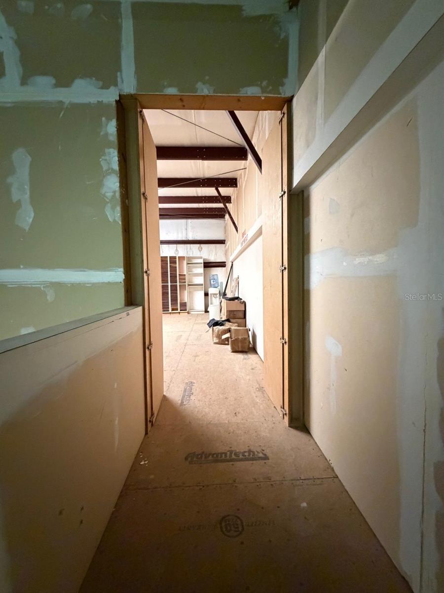 Image 24 of 27 For 3678 County Road 561