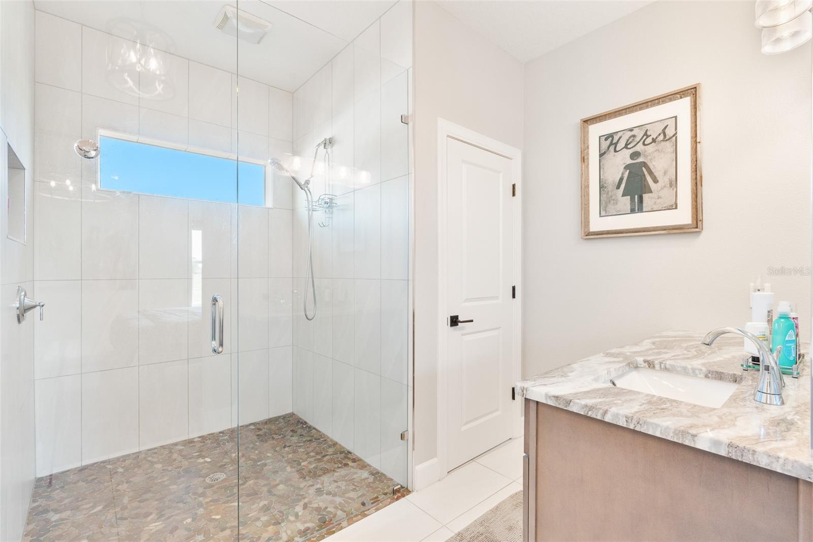 Image 20 of 45 For 16750 Keene Road