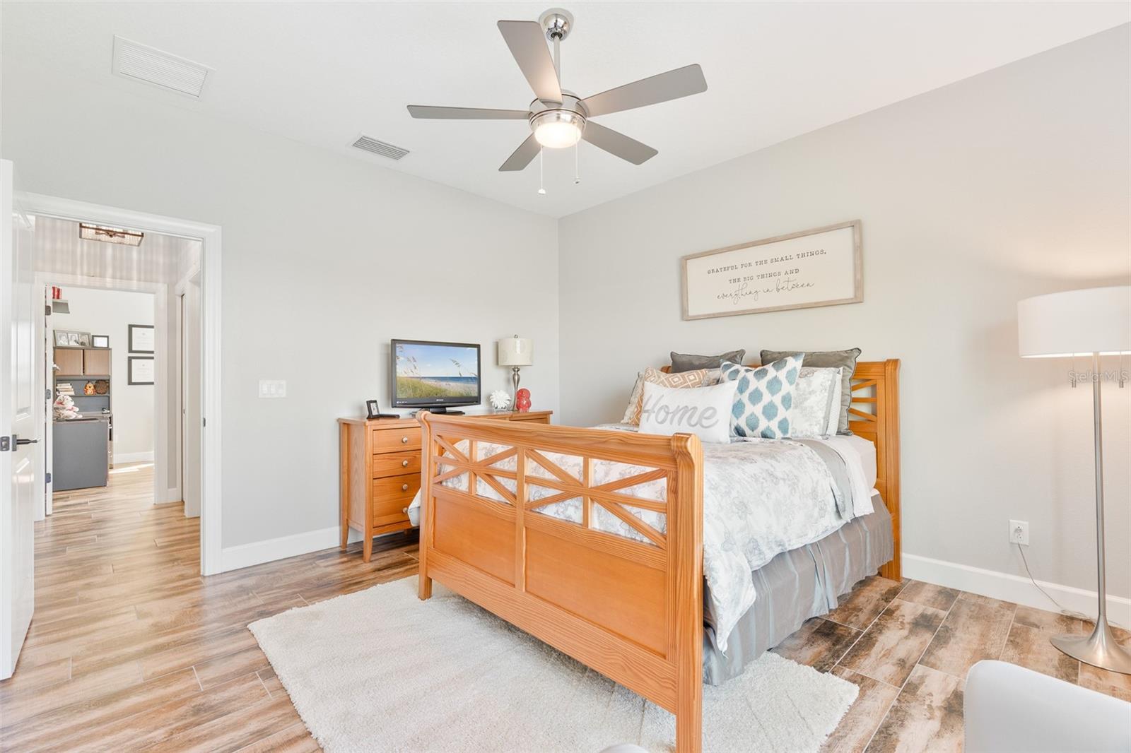 Image 29 of 45 For 16750 Keene Road