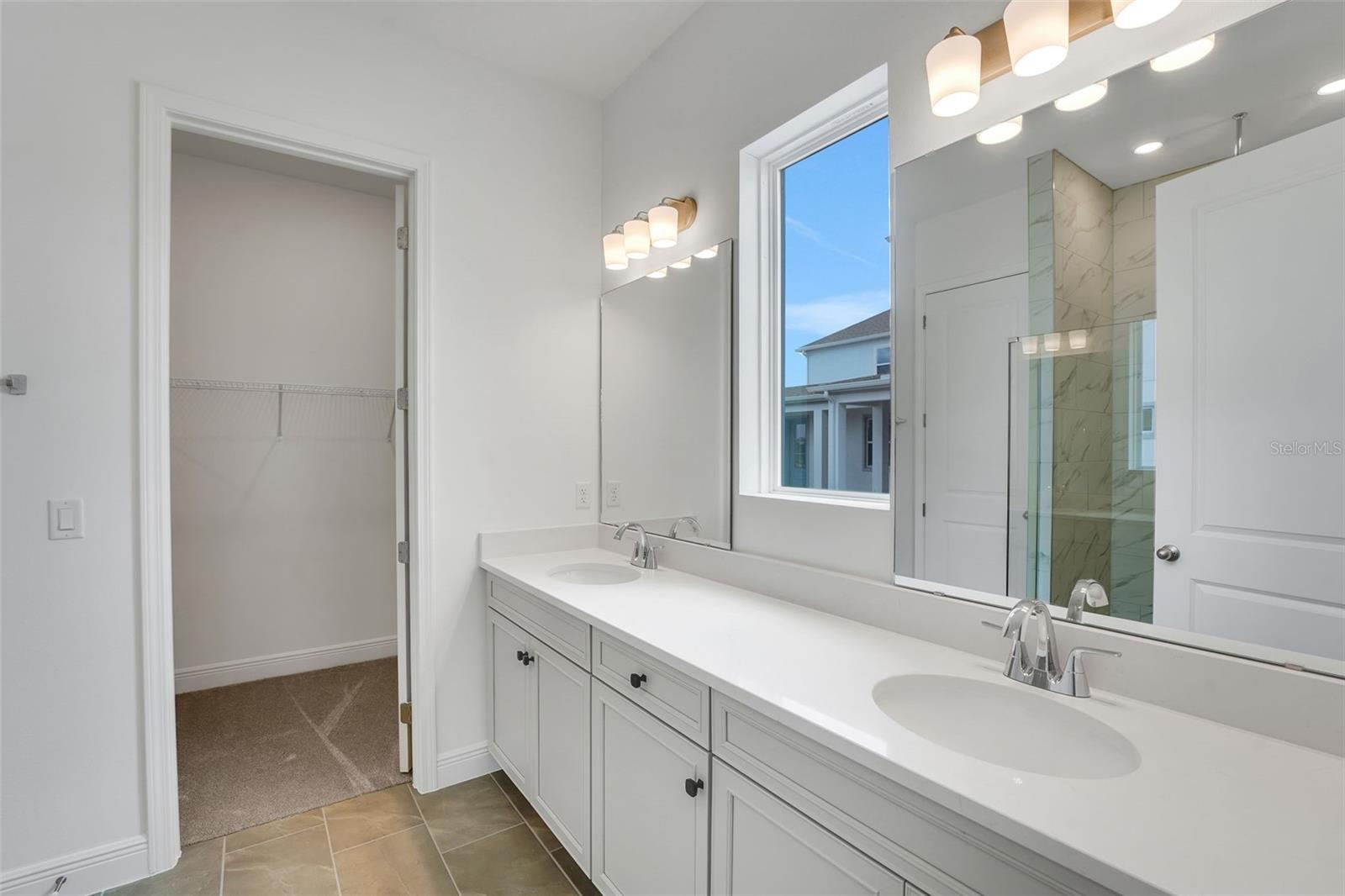 Image 33 of 58 For 9678 Rodbell Street