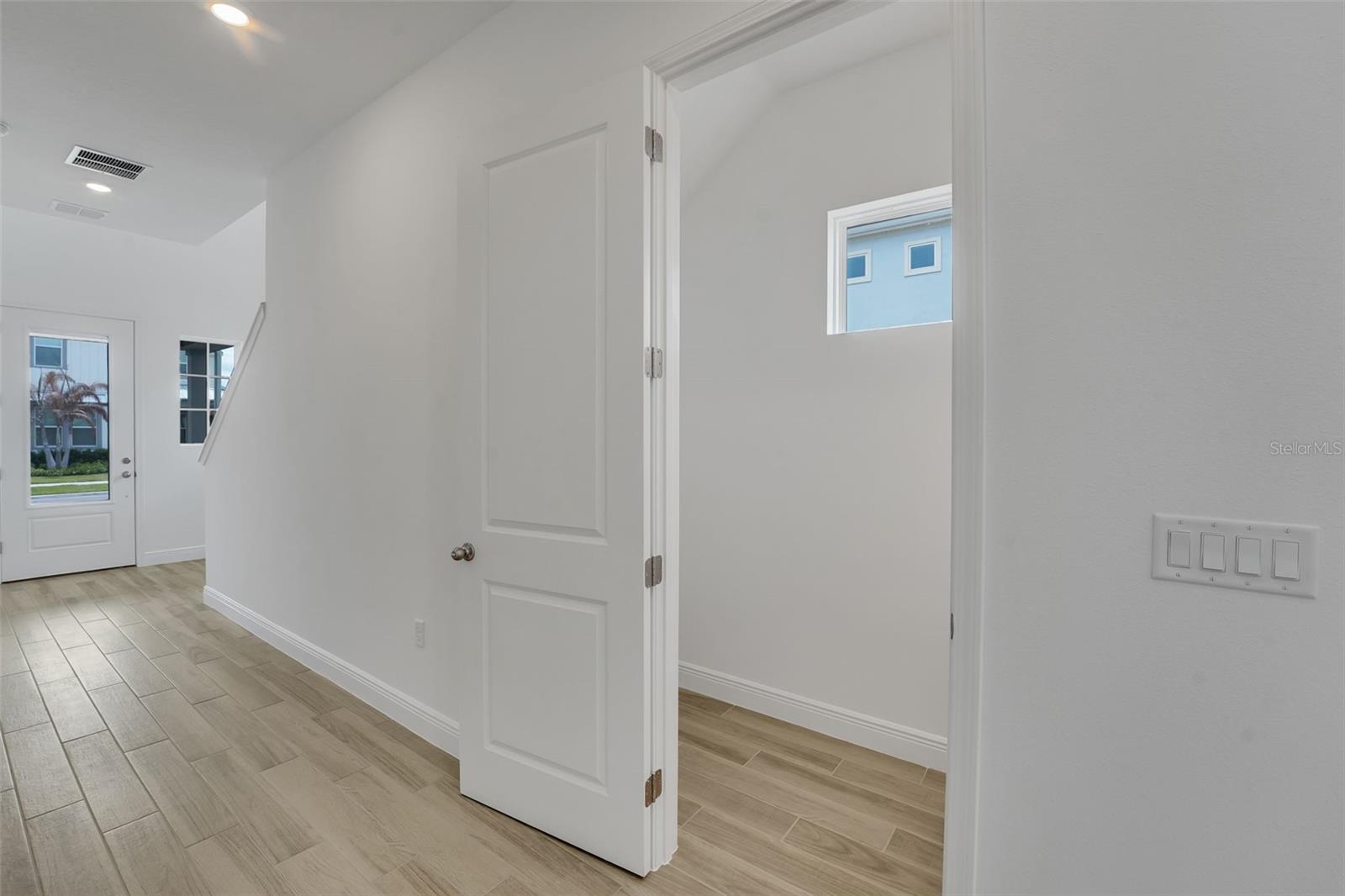 Image 36 of 58 For 9678 Rodbell Street