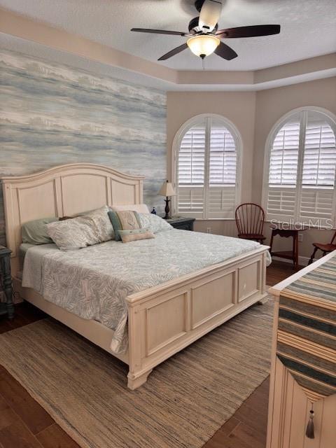 Image 11 of 20 For 9512 Serra Court