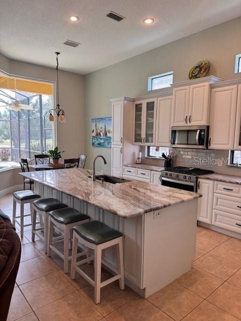 Image 6 of 20 For 9512 Serra Court