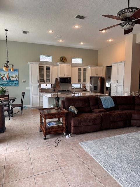 Image 8 of 20 For 9512 Serra Court