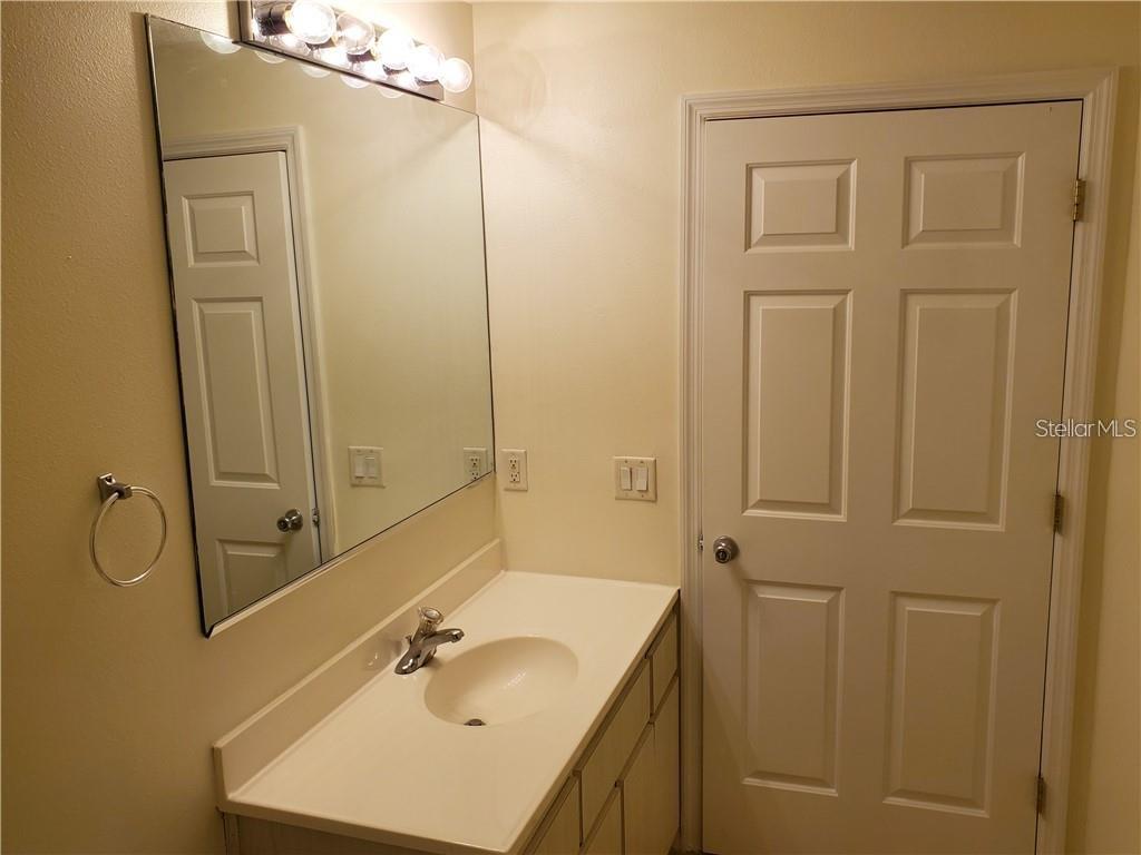 Image 18 of 31 For 1108 Apple Terrace