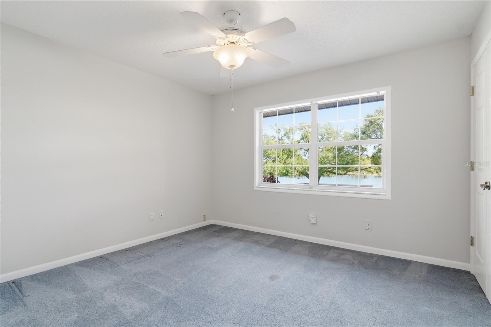 Image 29 of 54 For 15005 Green Valley Boulevard