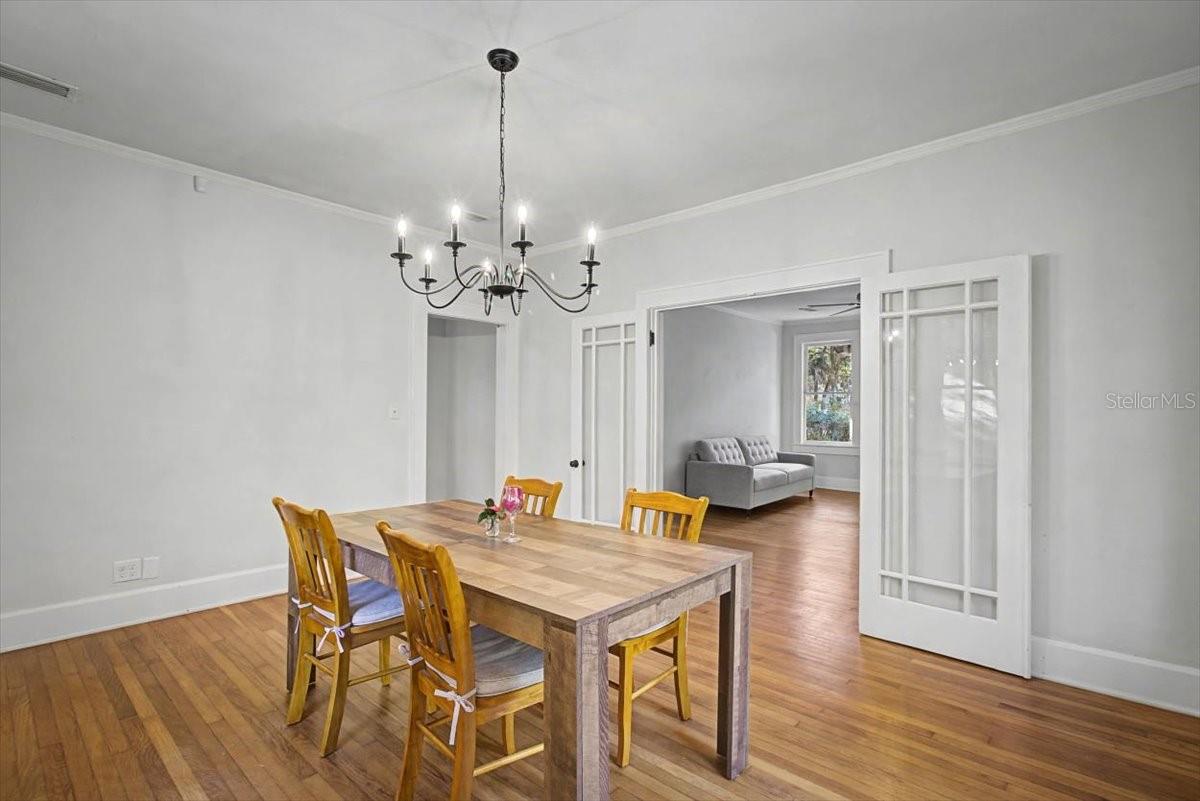 Image 10 of 46 For 421 Boulevard