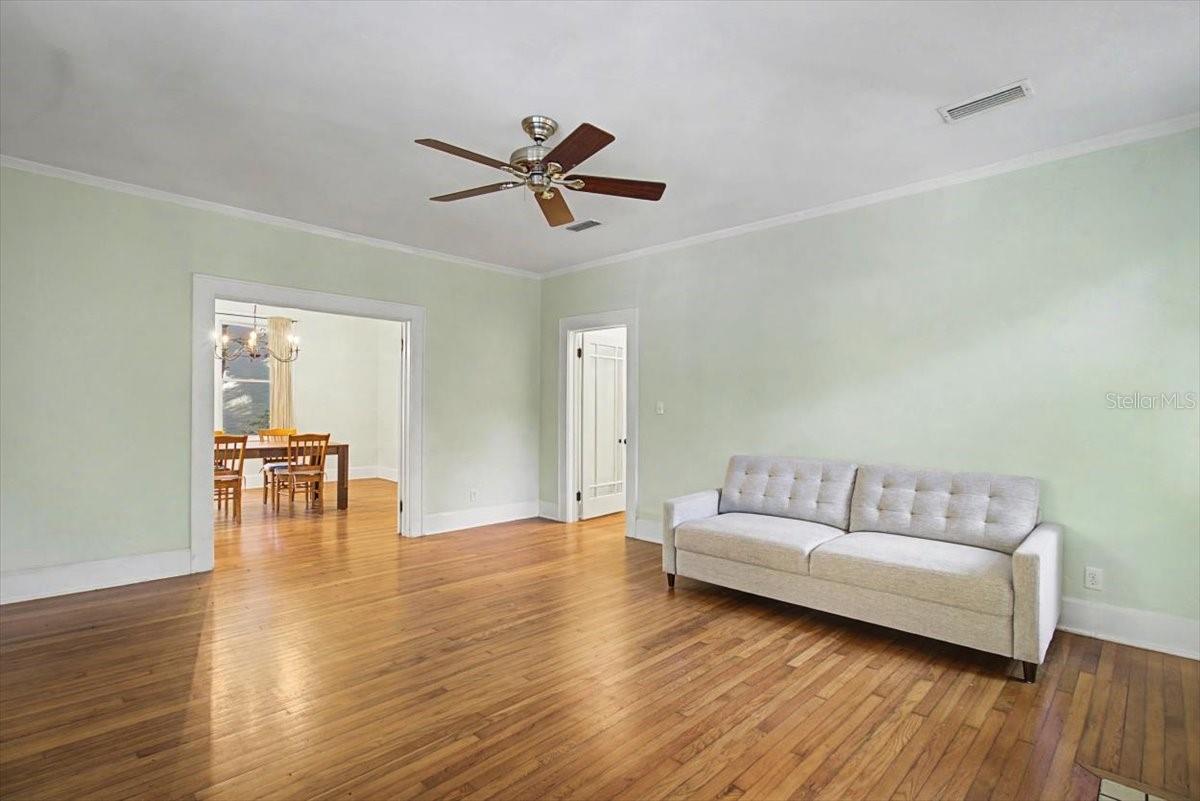 Image 13 of 46 For 421 Boulevard