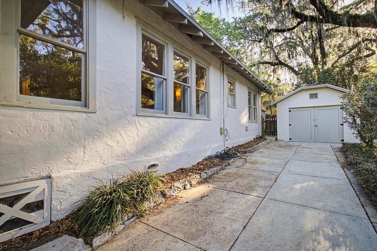 Image 35 of 46 For 421 Boulevard