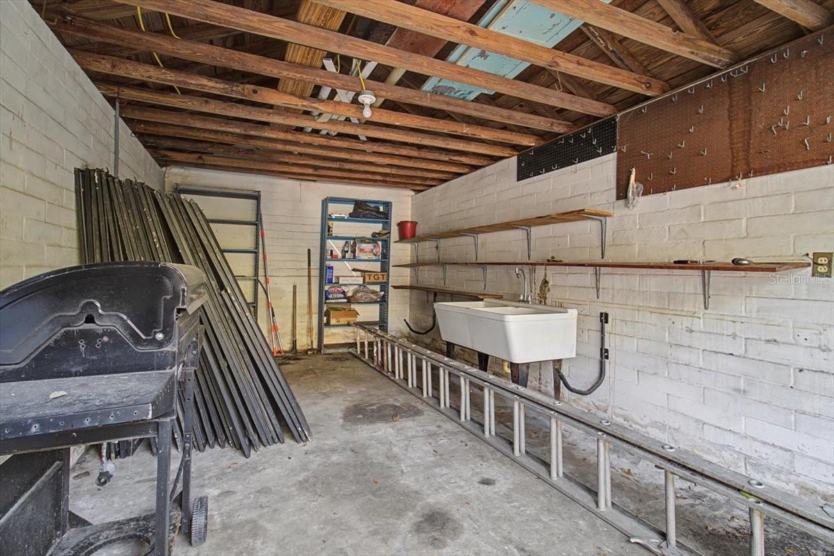 Image 37 of 46 For 421 Boulevard