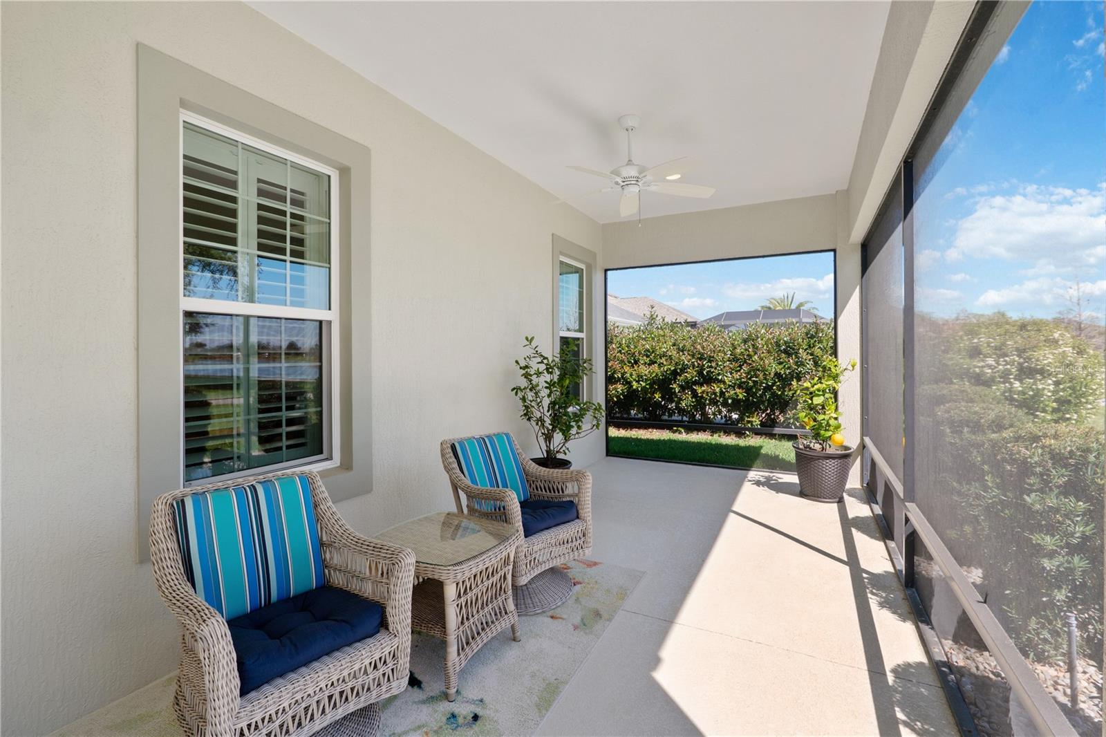 Listing photo id 49 for 5845 Storms Avenue