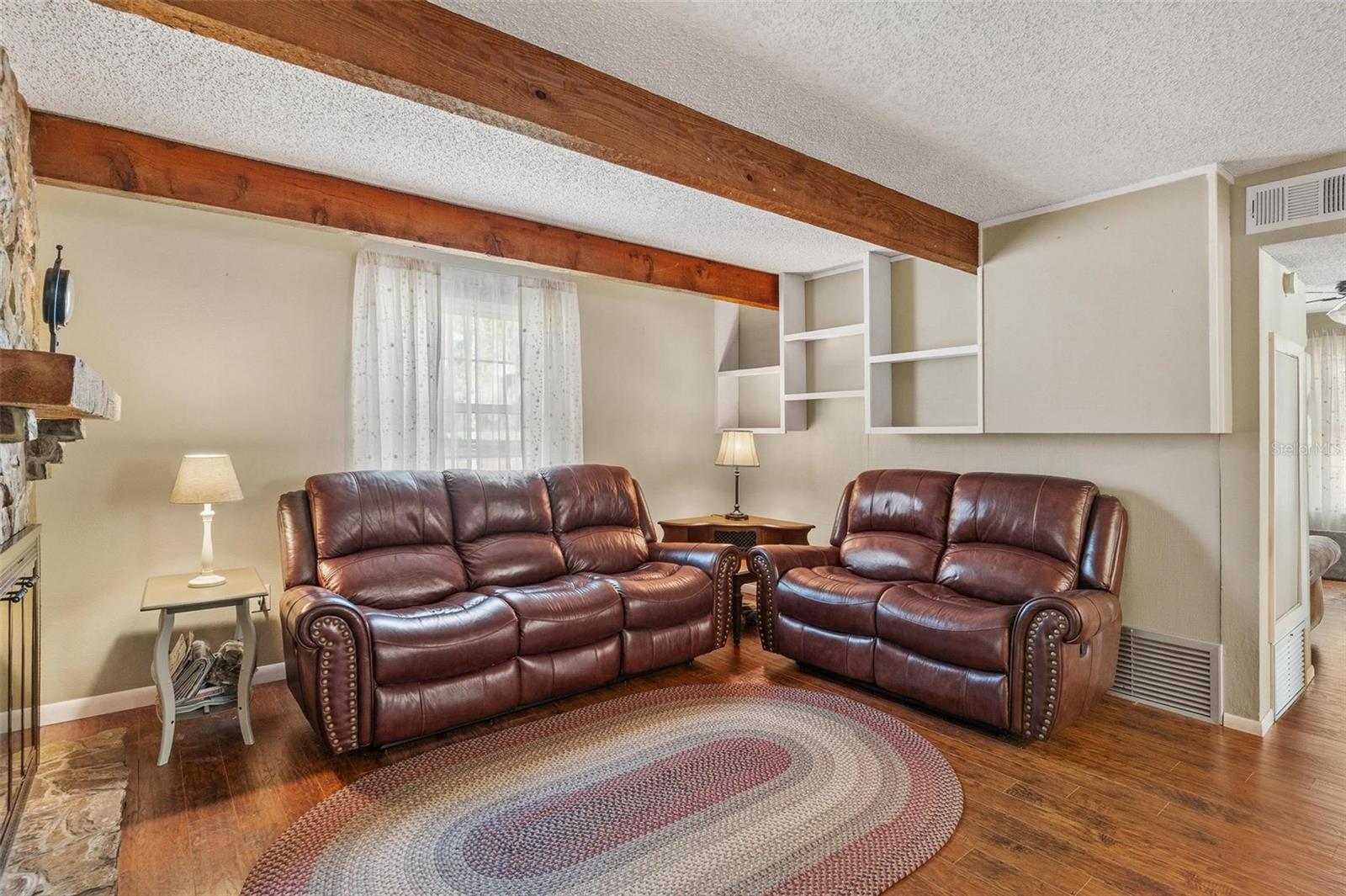 Image 18 of 61 For 2917 Lake Griffin Road