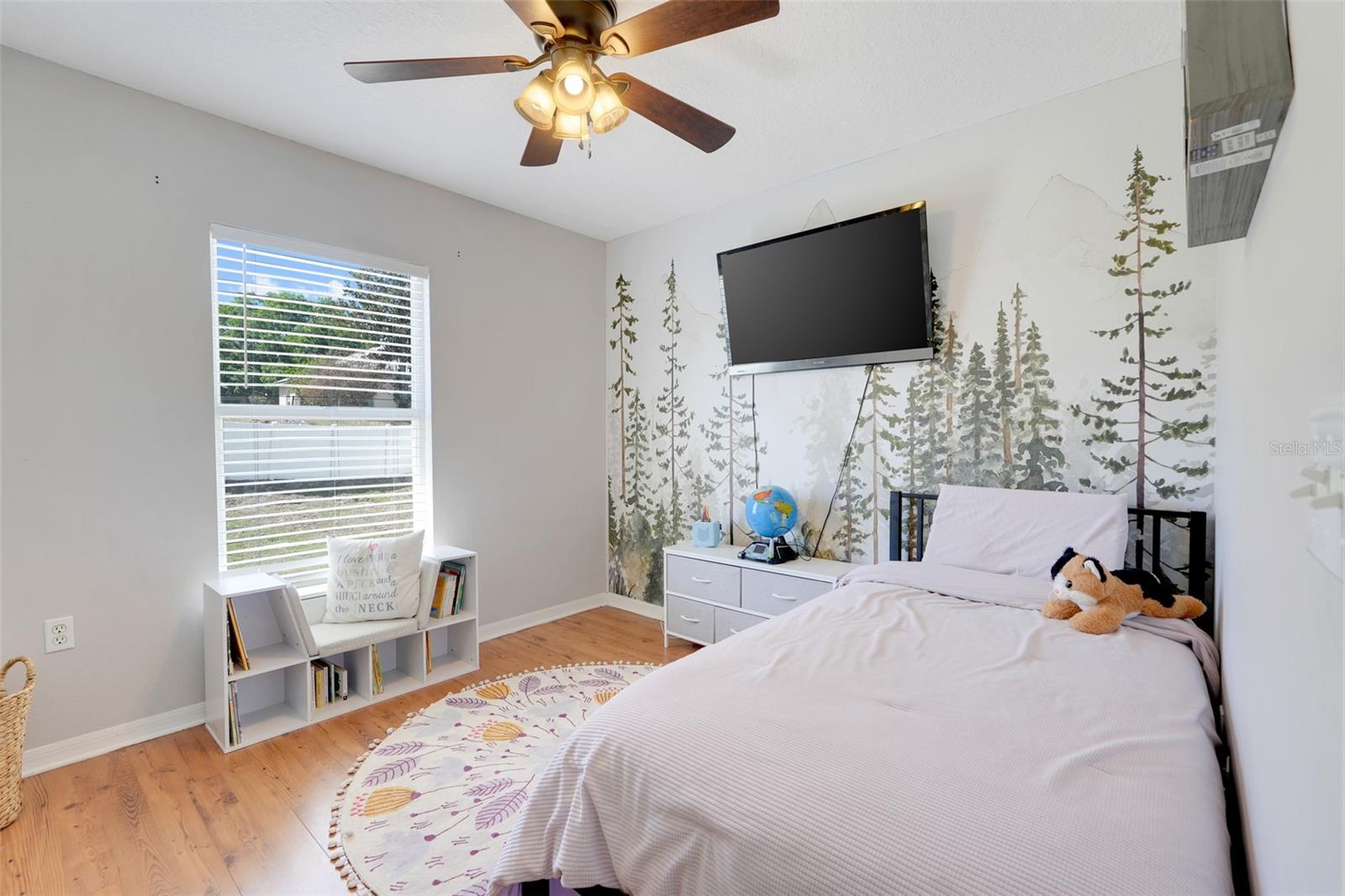 Image 31 of 41 For 925 Roanoke Drive