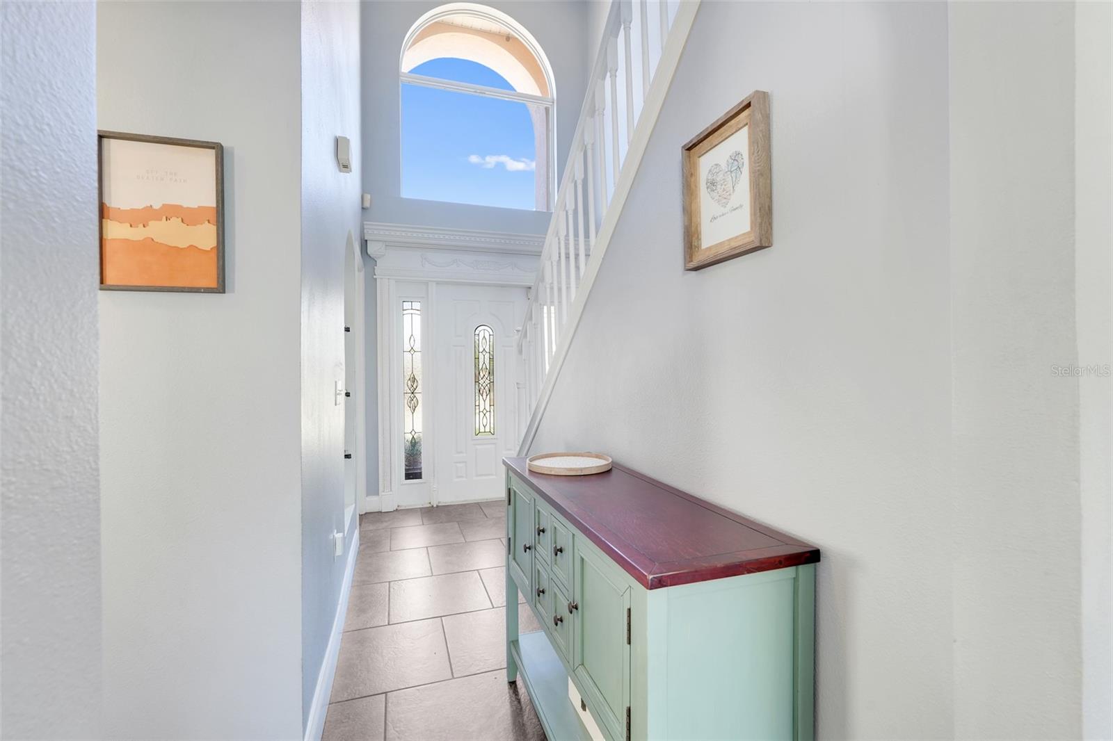 Image 6 of 41 For 925 Roanoke Drive