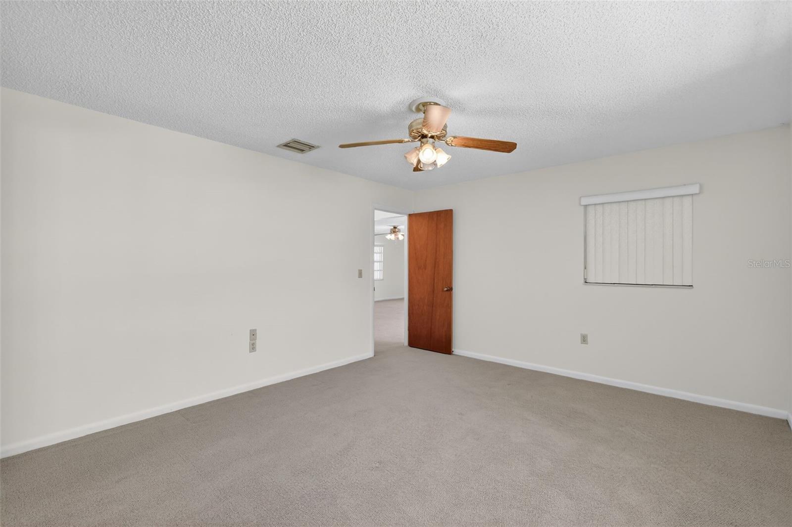 Image 12 of 23 For 623 Third Avenue