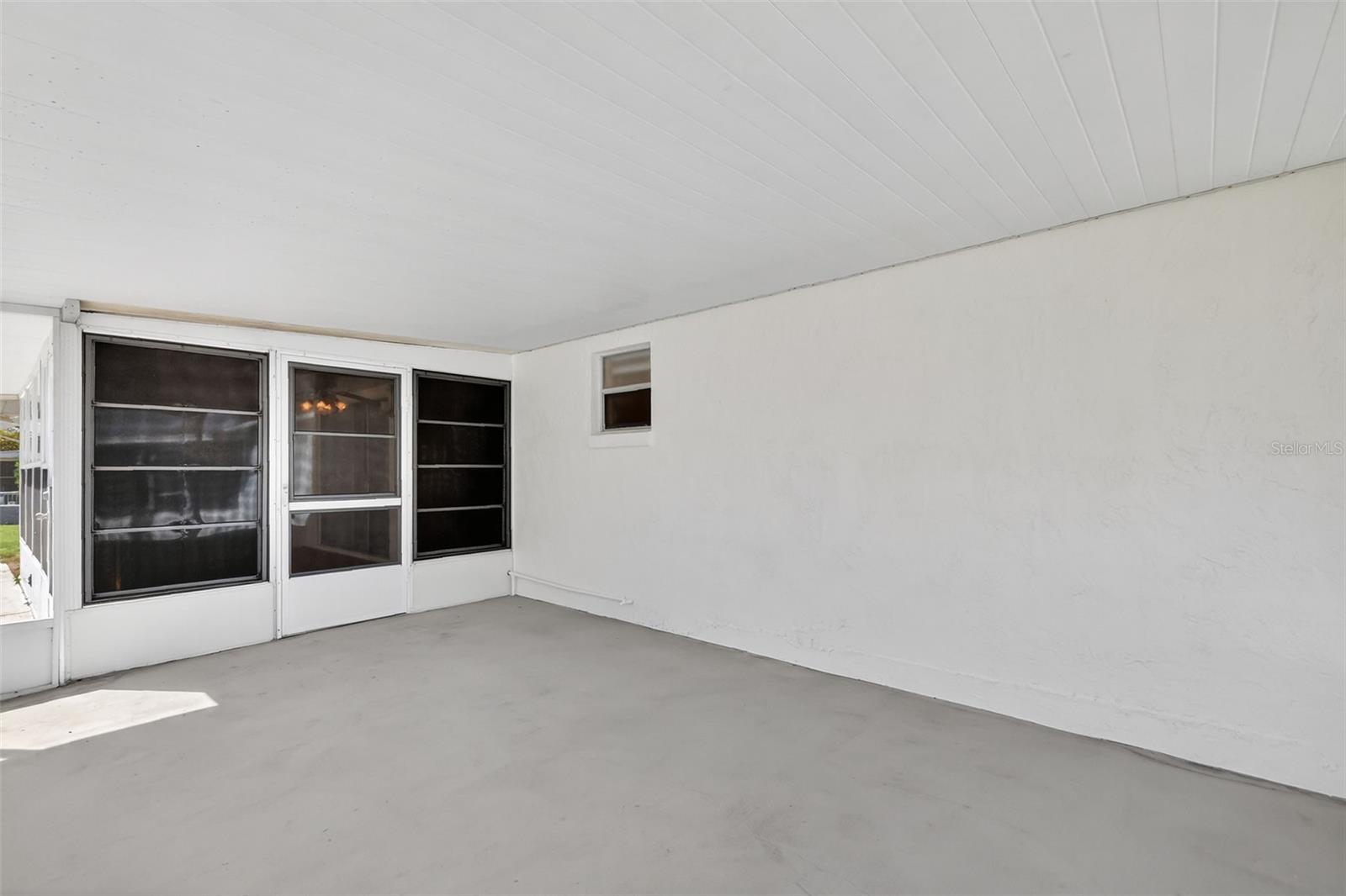 Image 22 of 23 For 623 Third Avenue