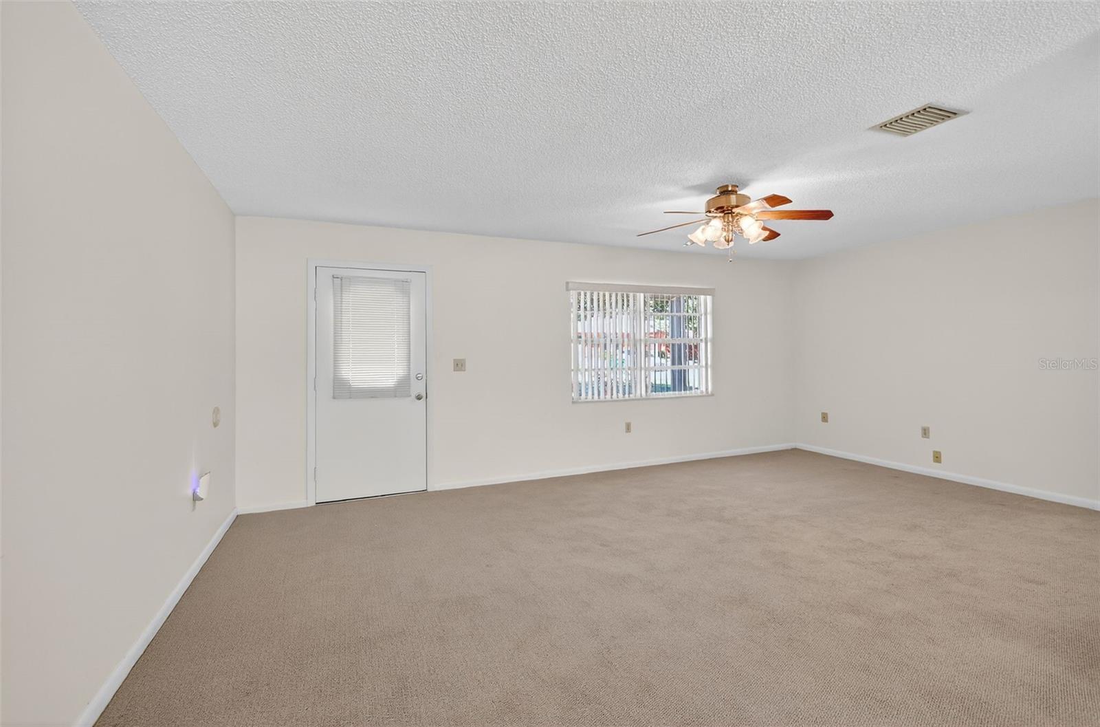 Image 4 of 23 For 623 Third Avenue