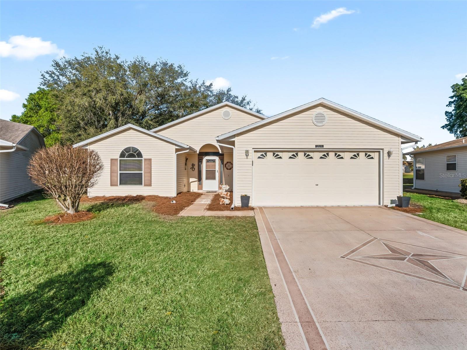 Details for 32833 Timberwood Drive, LEESBURG, FL 34748