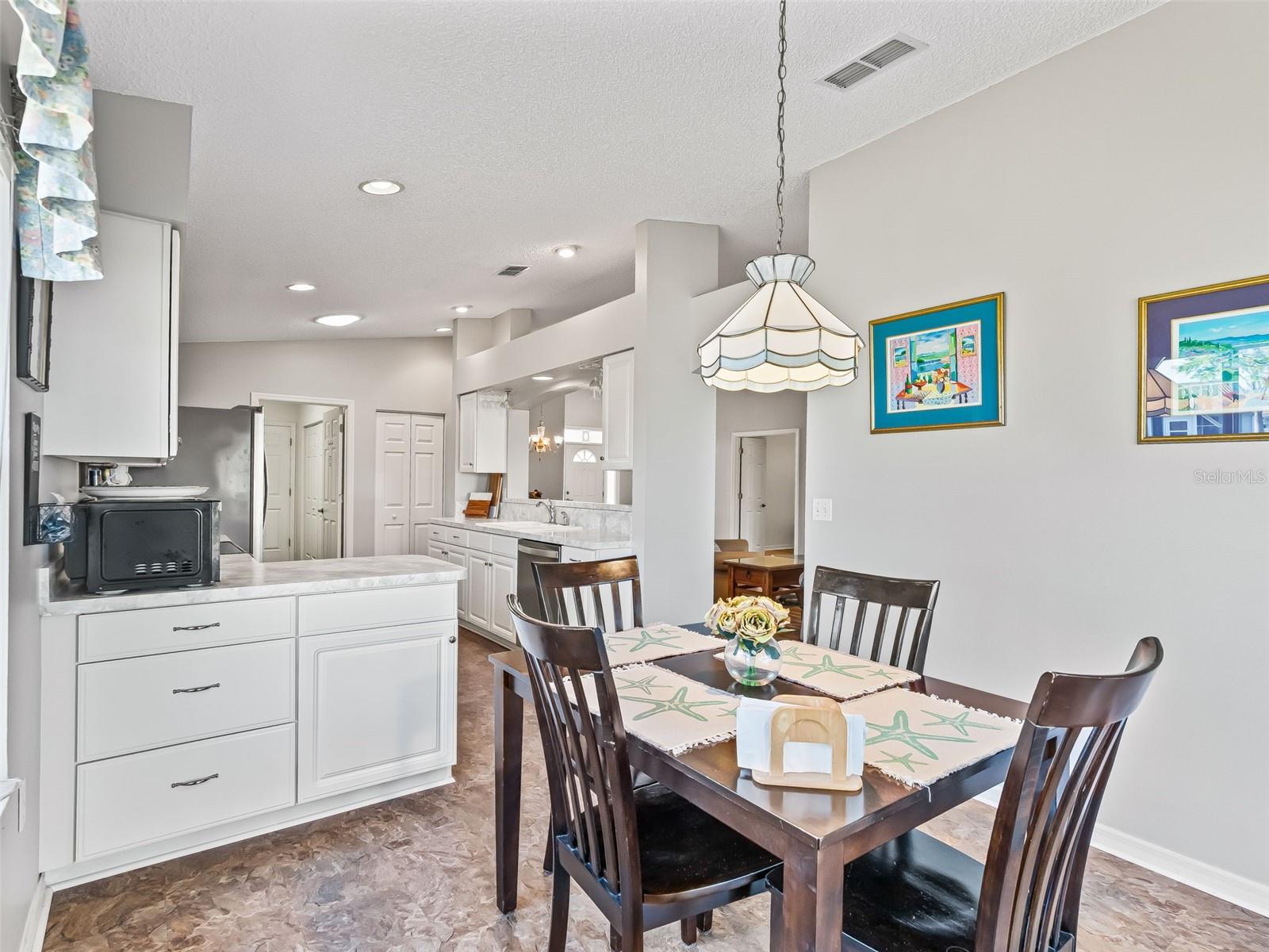 Image 10 of 36 For 32833 Timberwood Drive