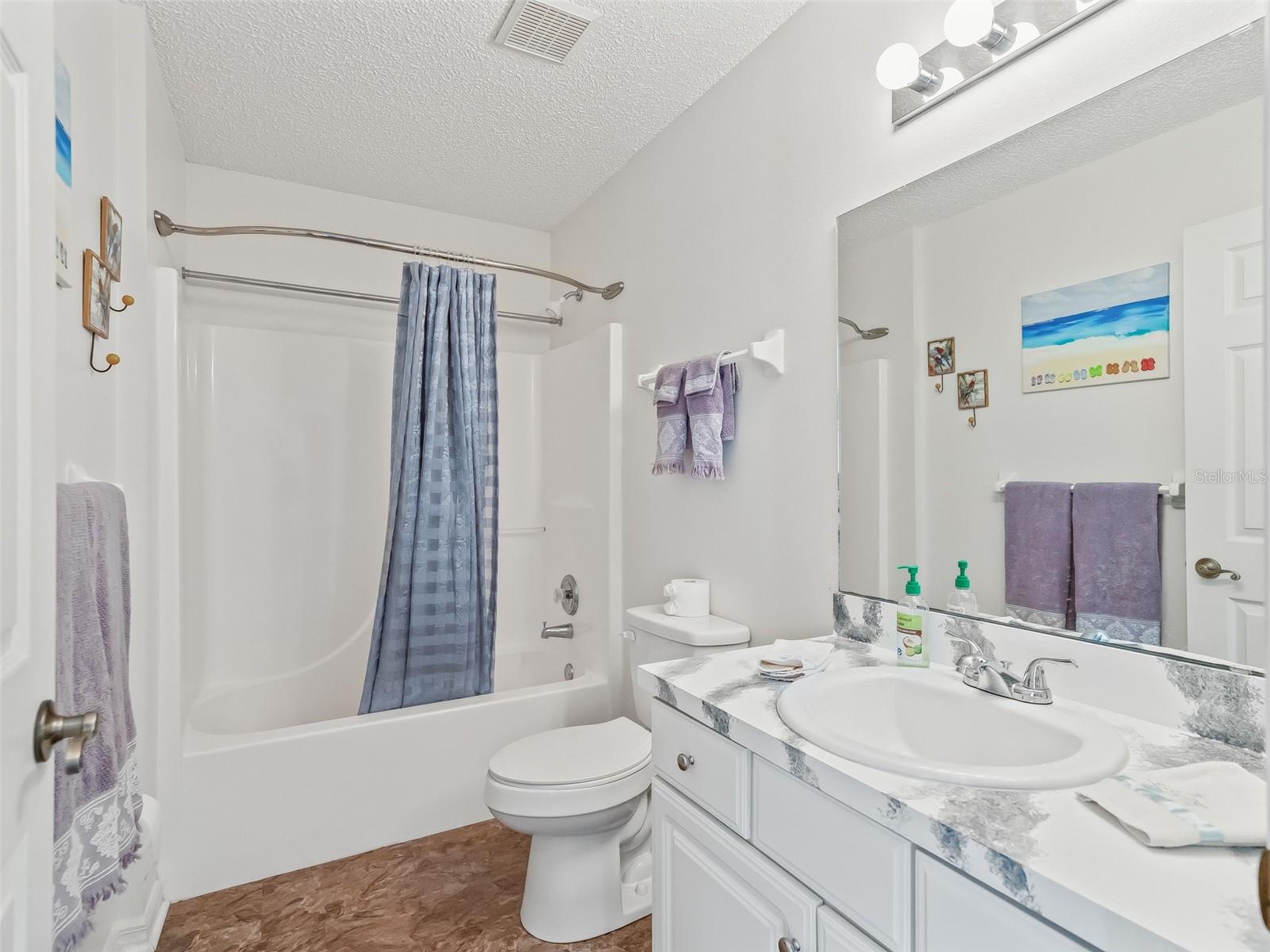 Image 21 of 36 For 32833 Timberwood Drive