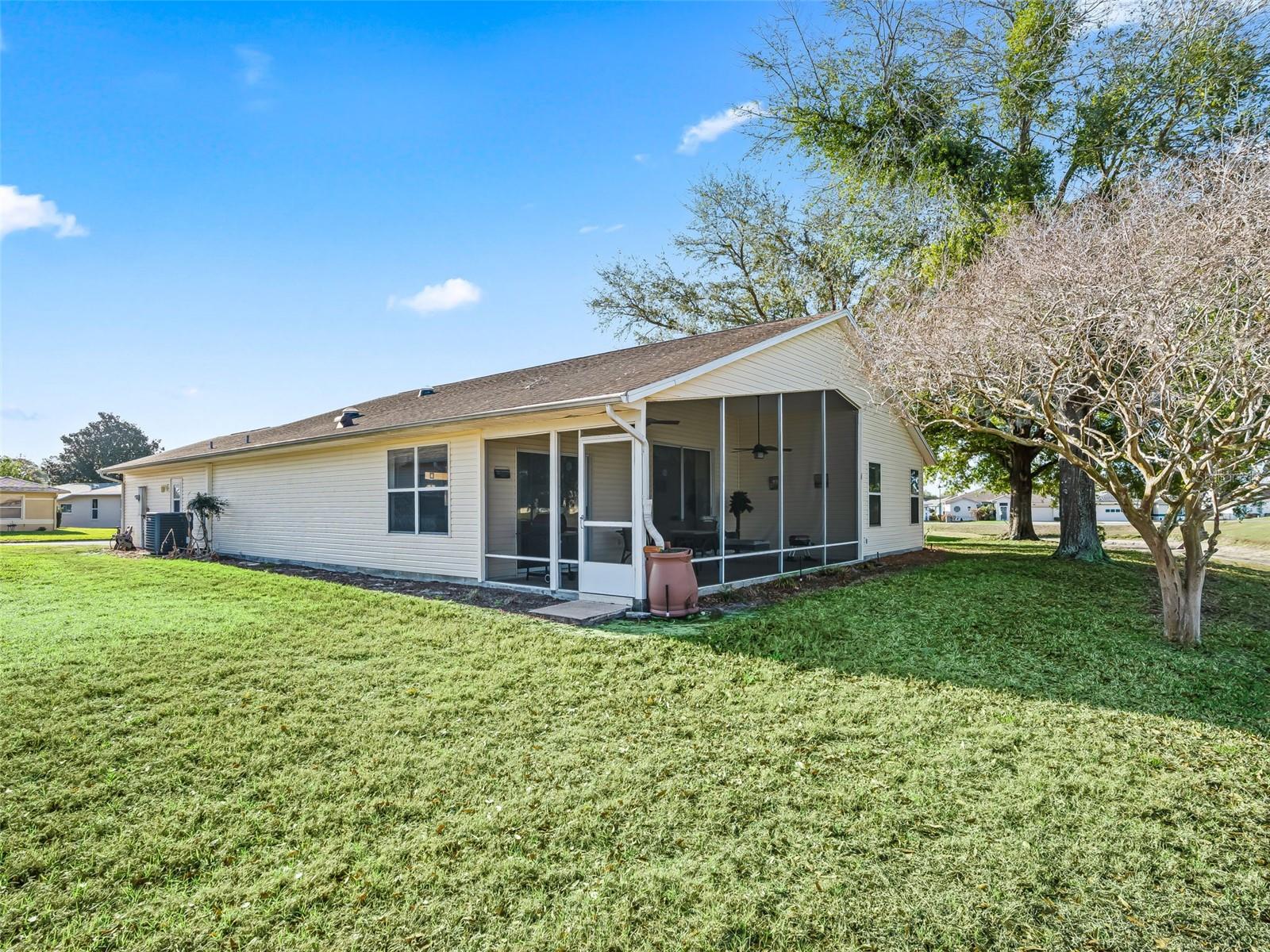 Image 25 of 36 For 32833 Timberwood Drive