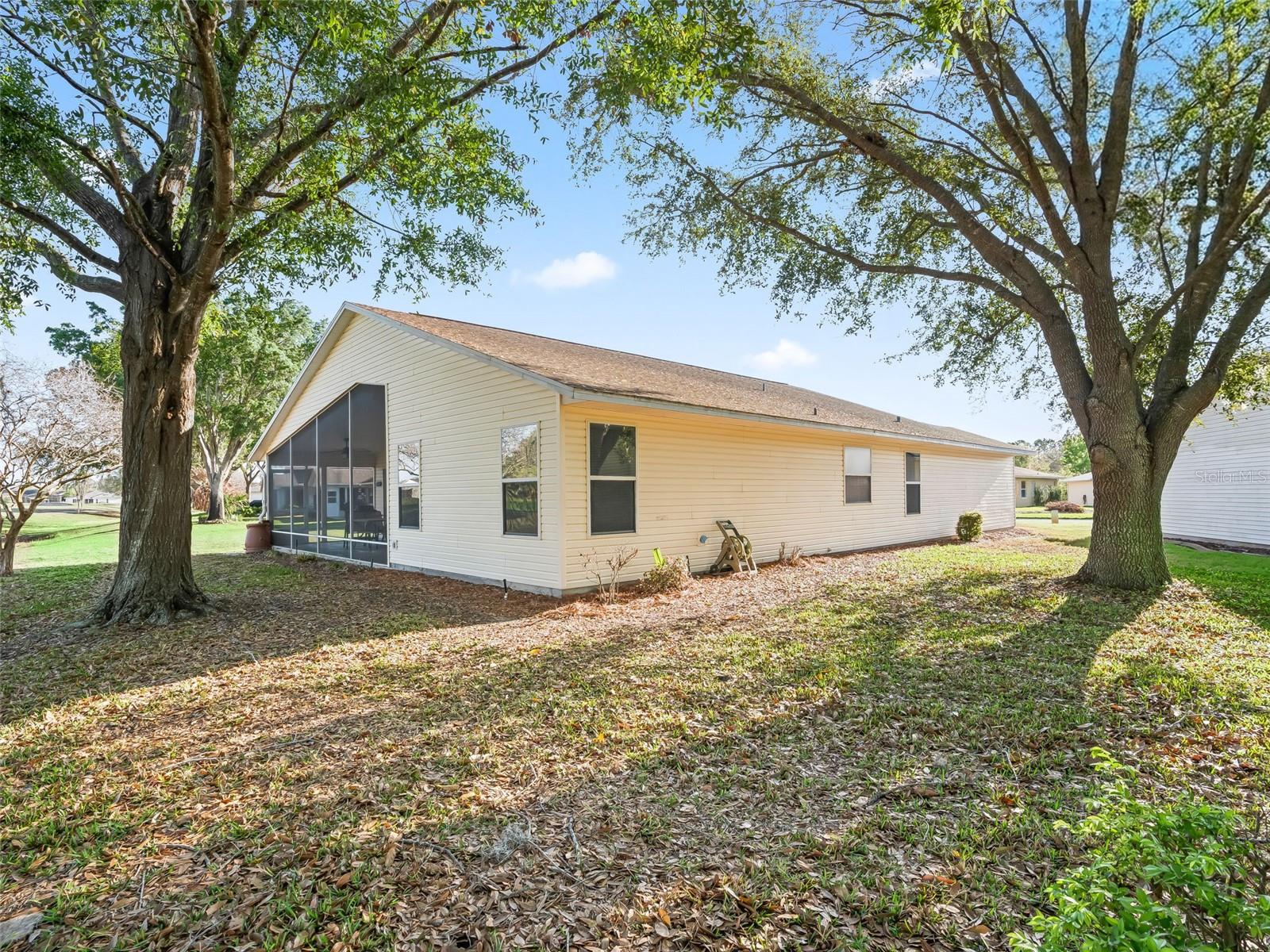 Image 26 of 36 For 32833 Timberwood Drive