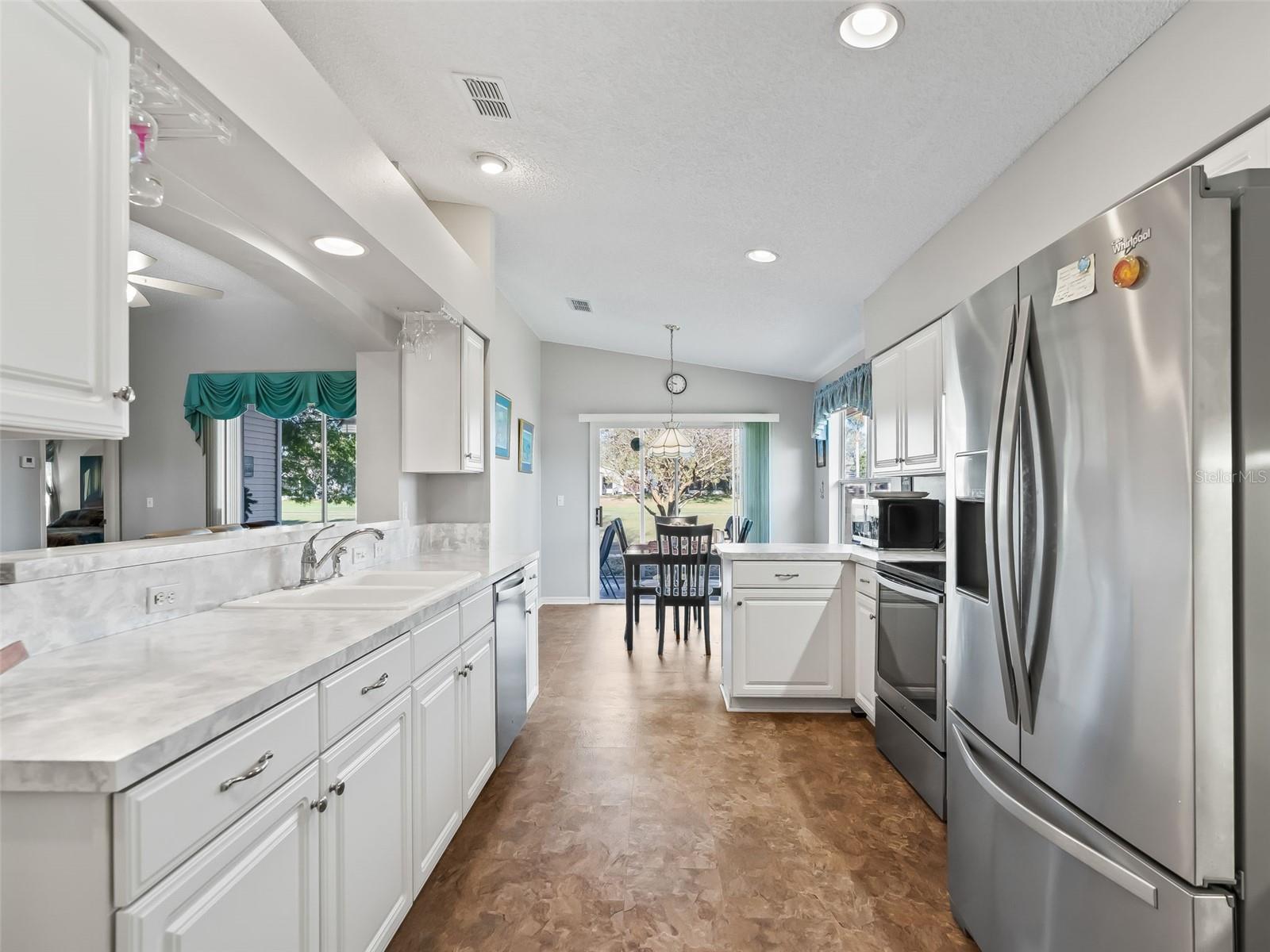 Image 7 of 36 For 32833 Timberwood Drive