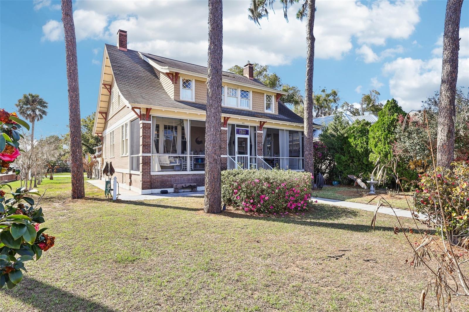 Image 3 of 69 For 422 Center Street