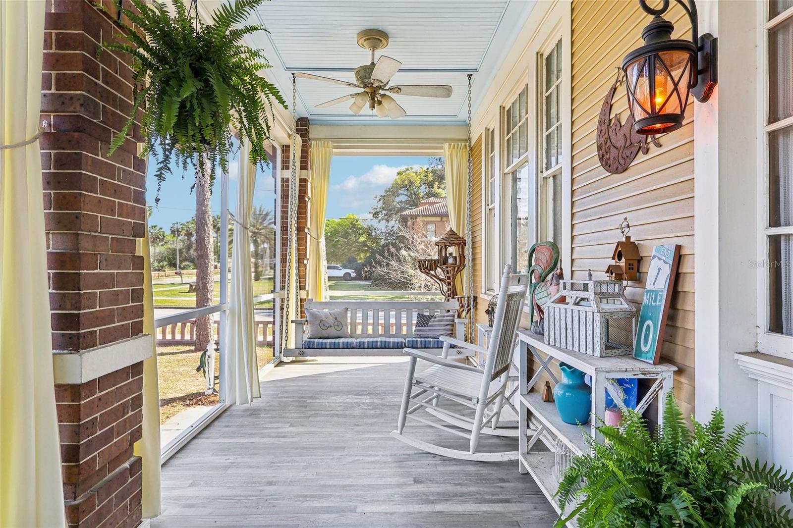 Image 5 of 69 For 422 Center Street