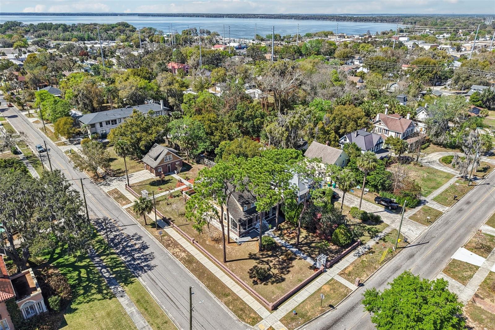 Image 57 of 69 For 422 Center Street