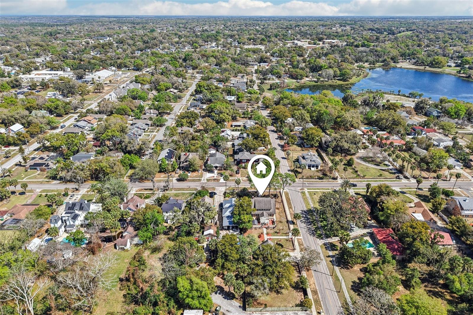 Image 60 of 69 For 422 Center Street