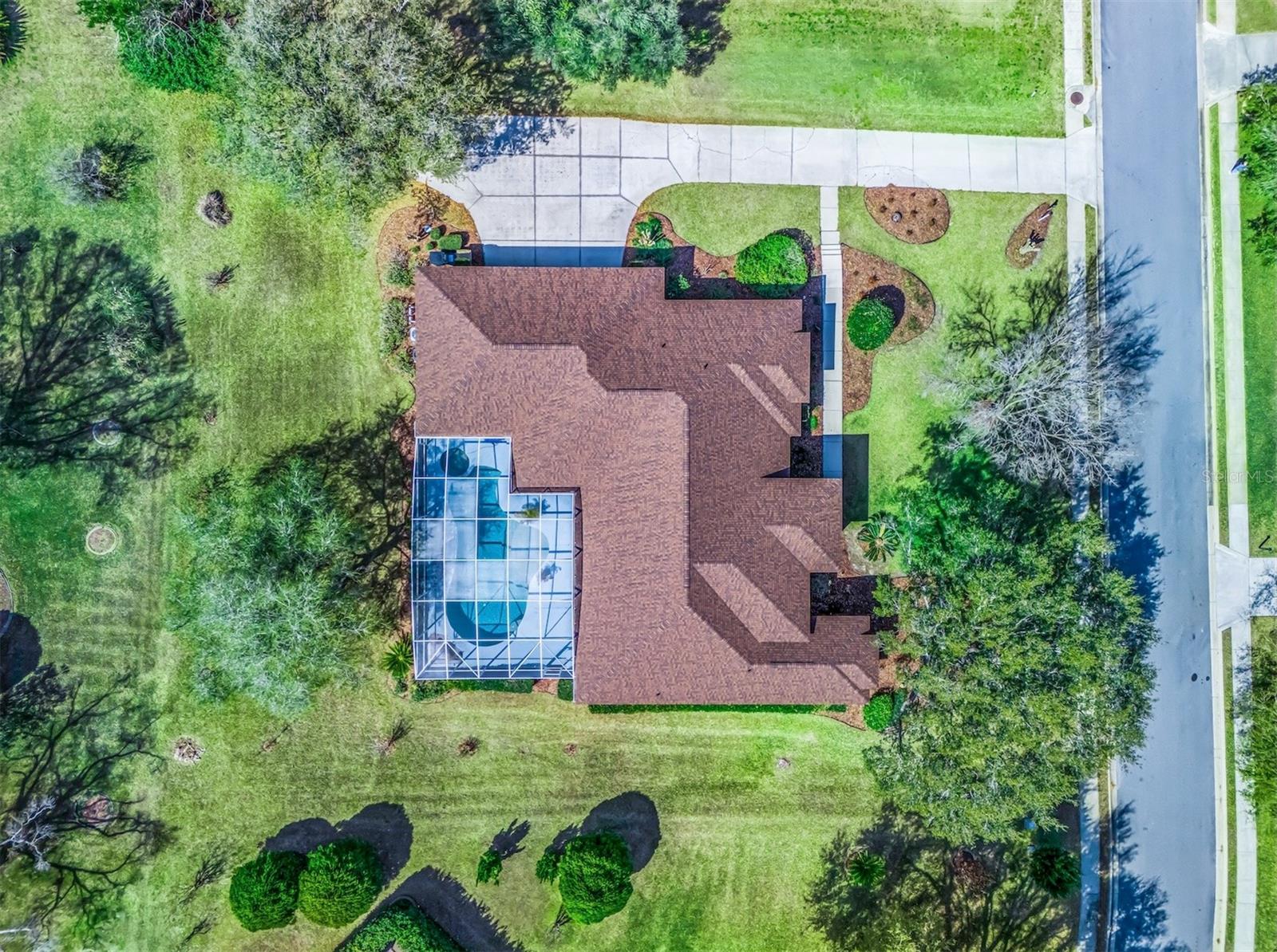 Image 11 of 38 For 39407 Treeline Drive