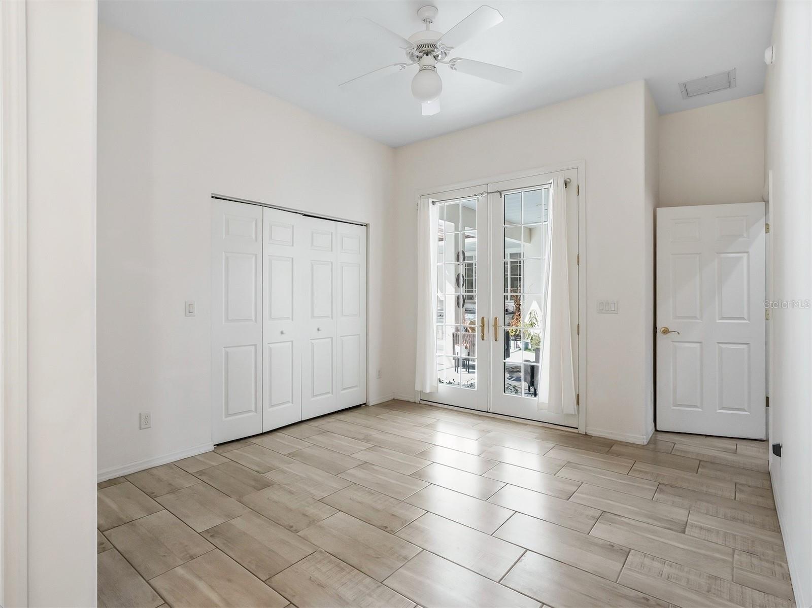 Image 16 of 38 For 39407 Treeline Drive