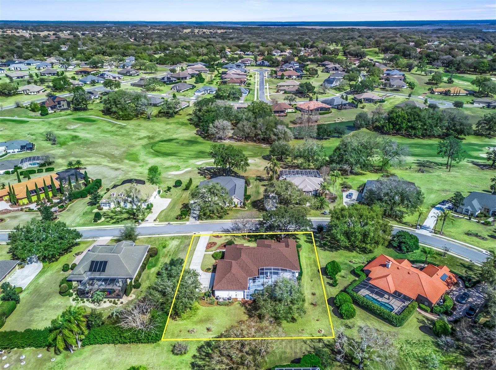 Image 9 of 38 For 39407 Treeline Drive