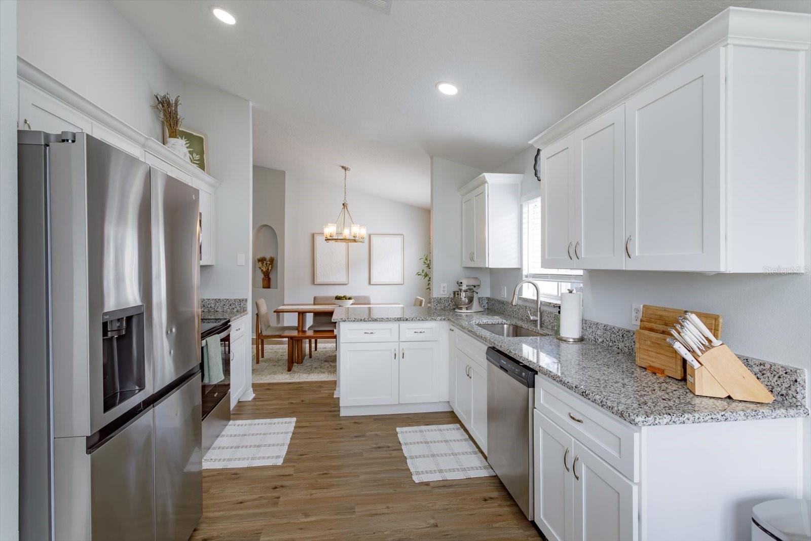 Image 11 of 38 For 2532 Ventura Circle