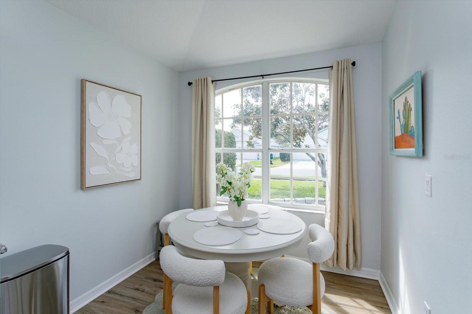 Image 12 of 38 For 2532 Ventura Circle