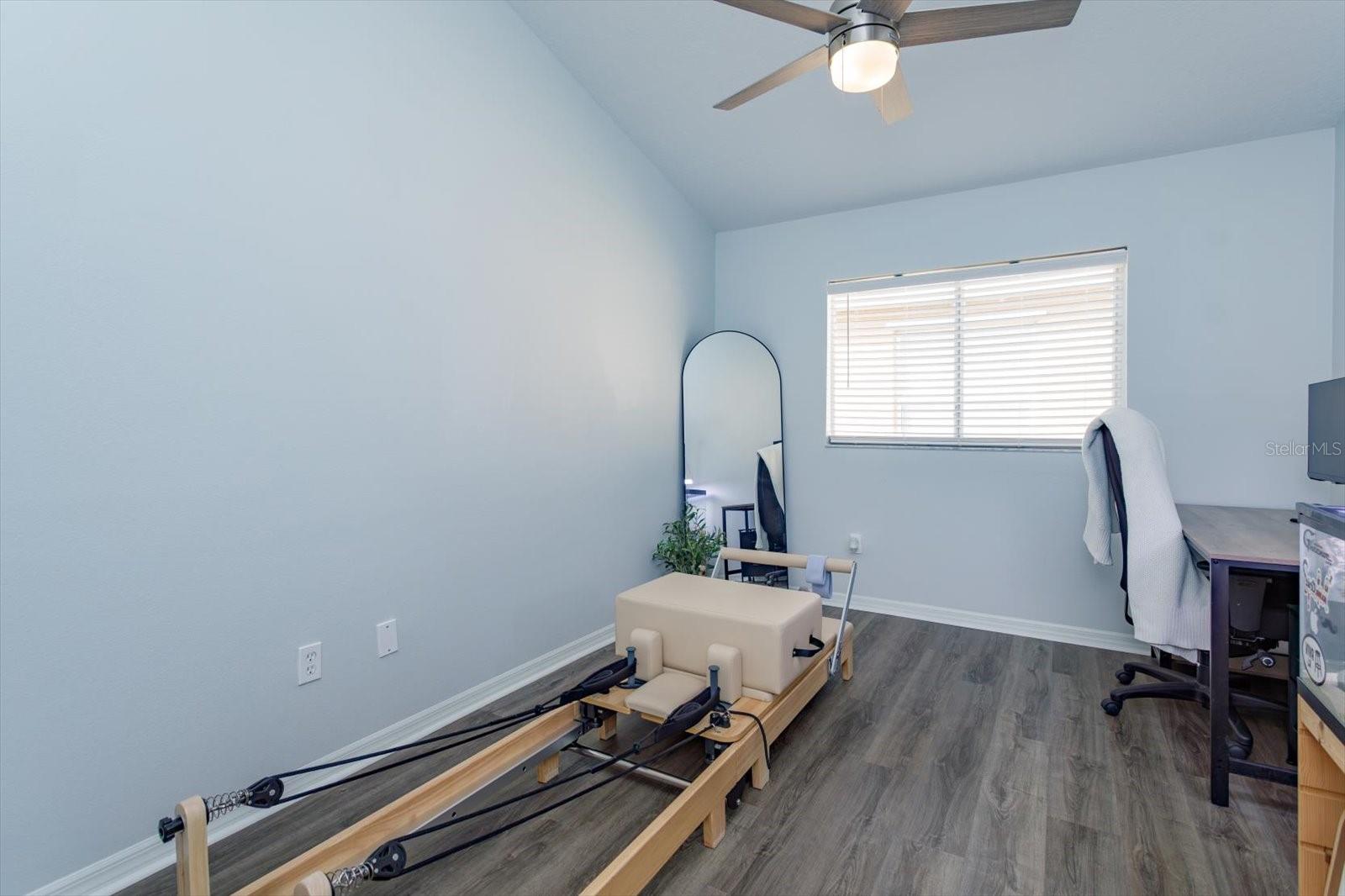 Image 24 of 38 For 2532 Ventura Circle