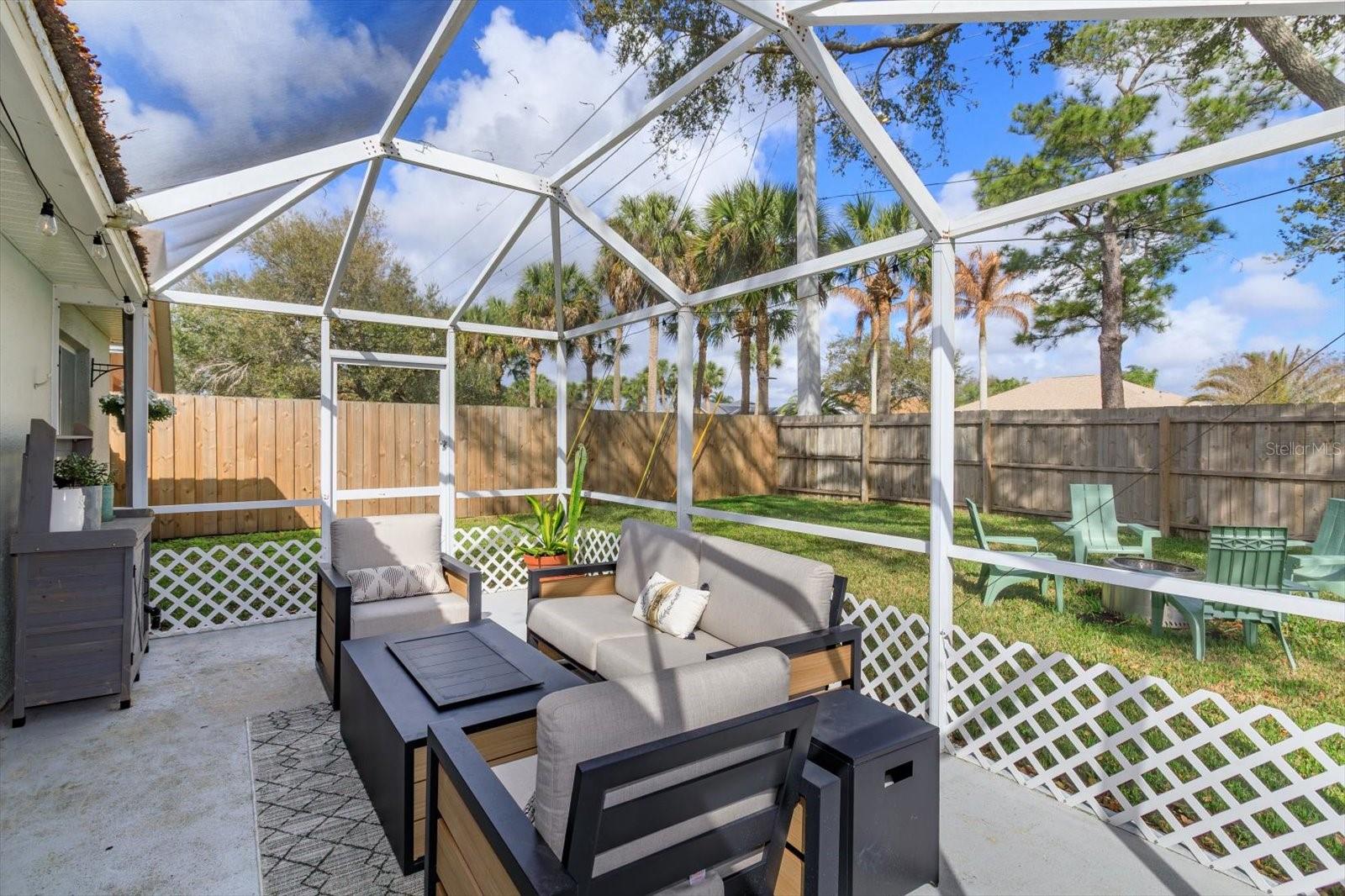 Image 29 of 38 For 2532 Ventura Circle