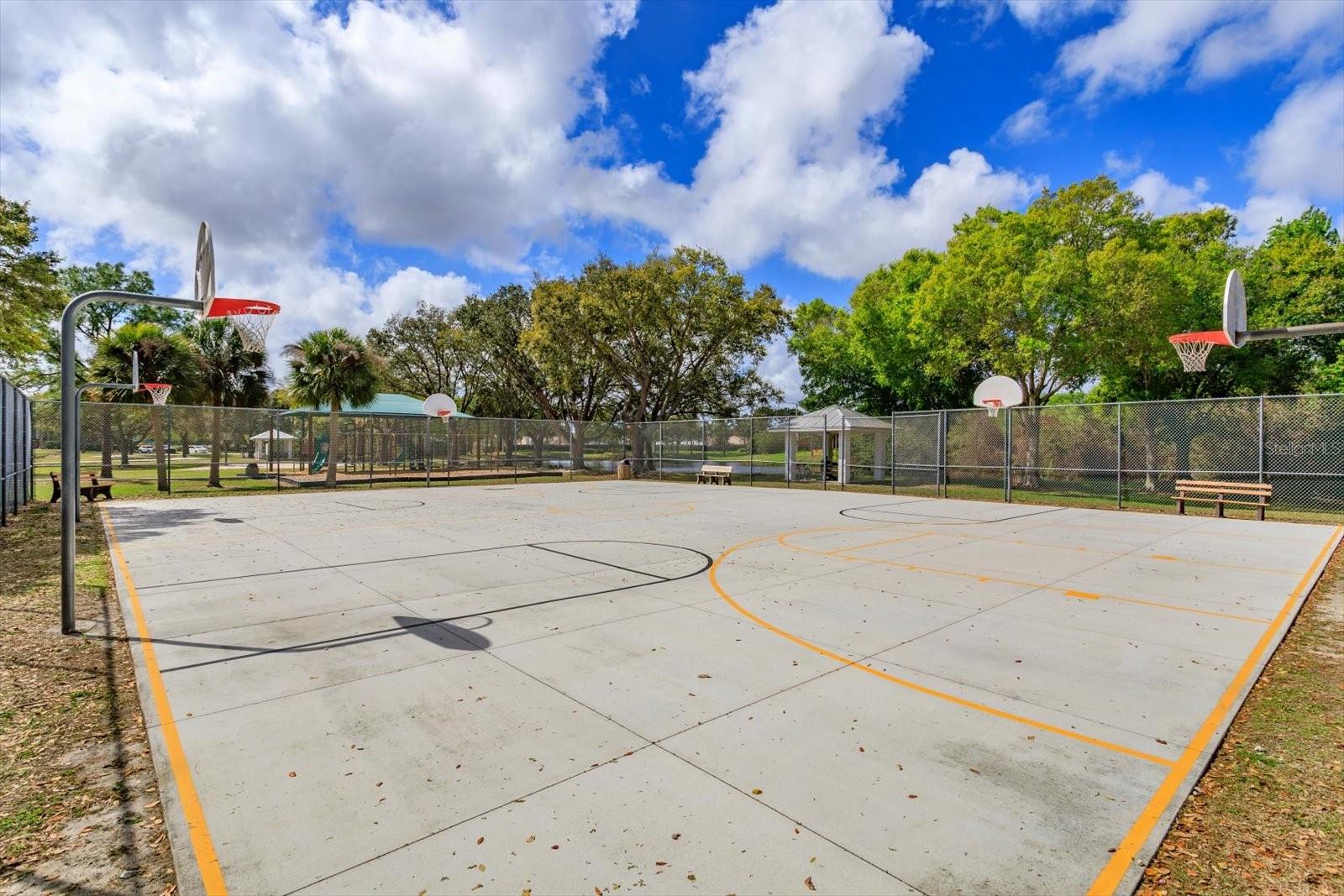 Image 37 of 38 For 2532 Ventura Circle