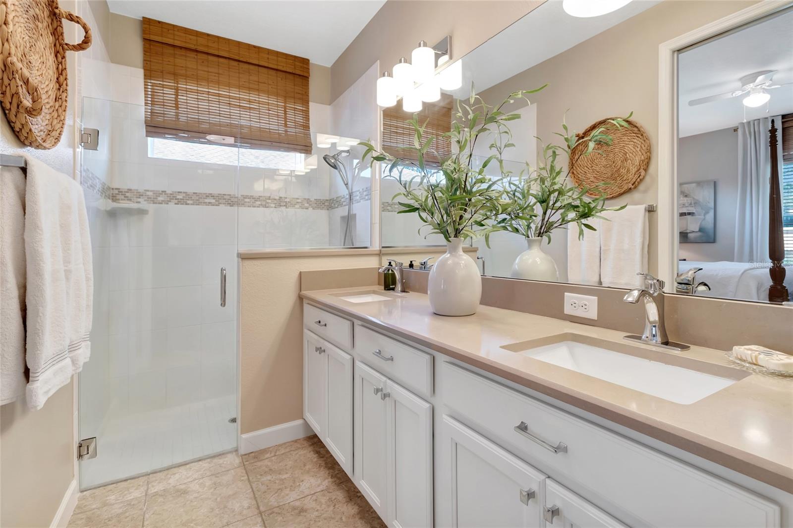 Image 13 of 36 For 8093 Bridgeport Bay Circle